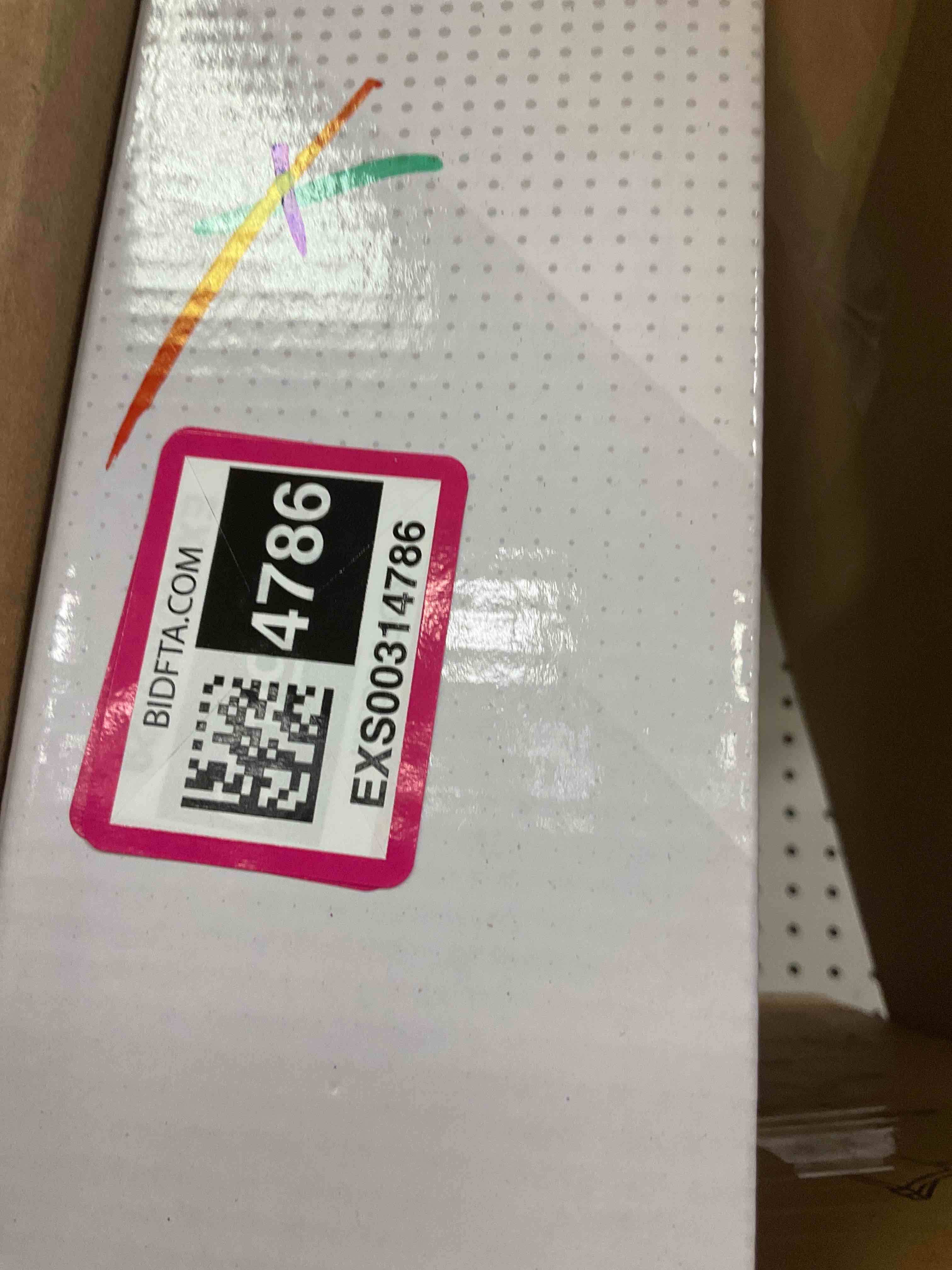 https://s3.amazonaws.com/lotting-images-prod/bidfta/EXS00314786_1691249956667.jpeg