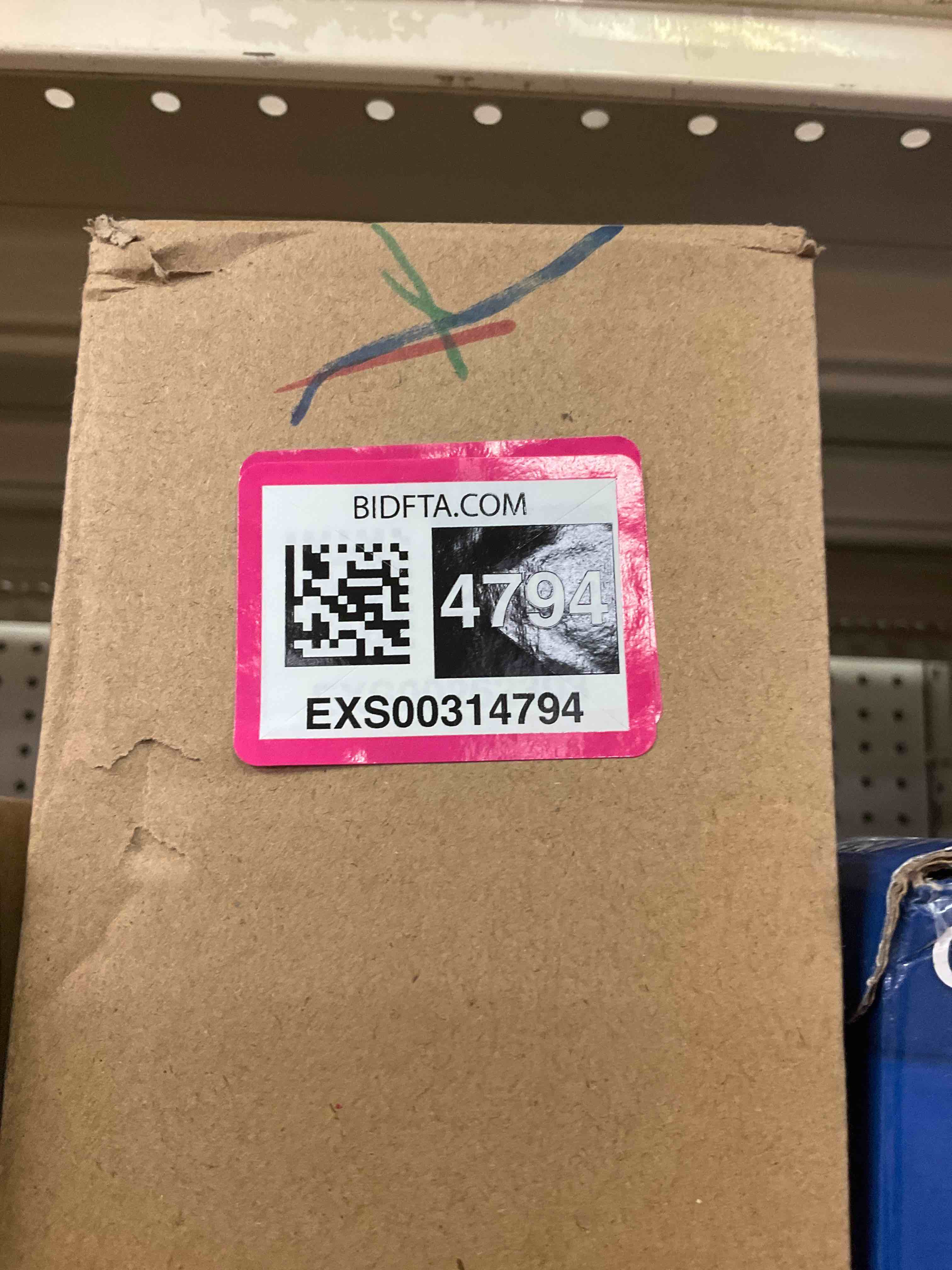 https://s3.amazonaws.com/lotting-images-prod/bidfta/EXS00314794_1691250321083.jpeg