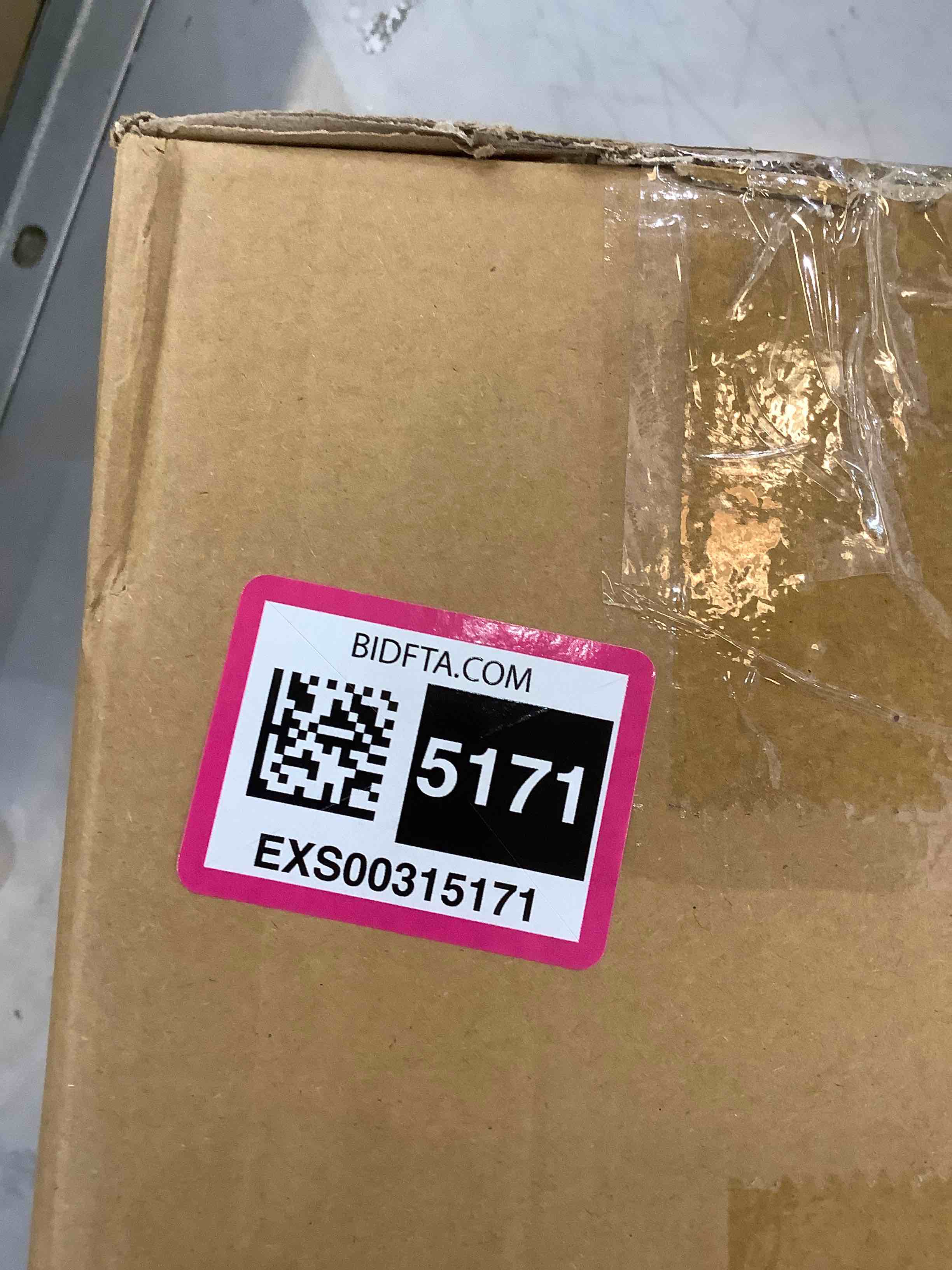 https://s3.amazonaws.com/lotting-images-prod/bidfta/EXS00315171_1688658434500.jpeg
