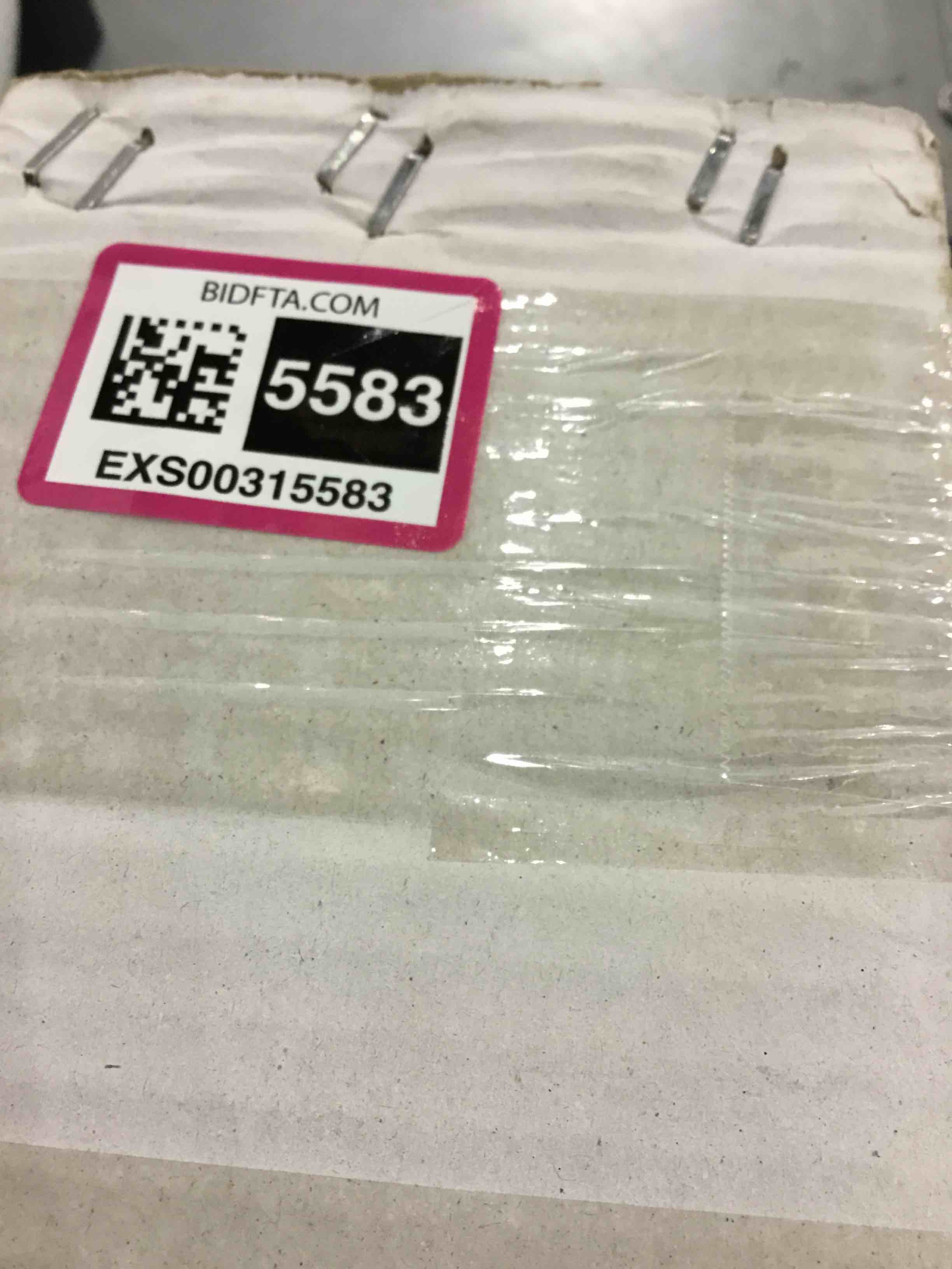 https://s3.amazonaws.com/lotting-images-prod/bidfta/EXS00315583_1688124317907.jpeg