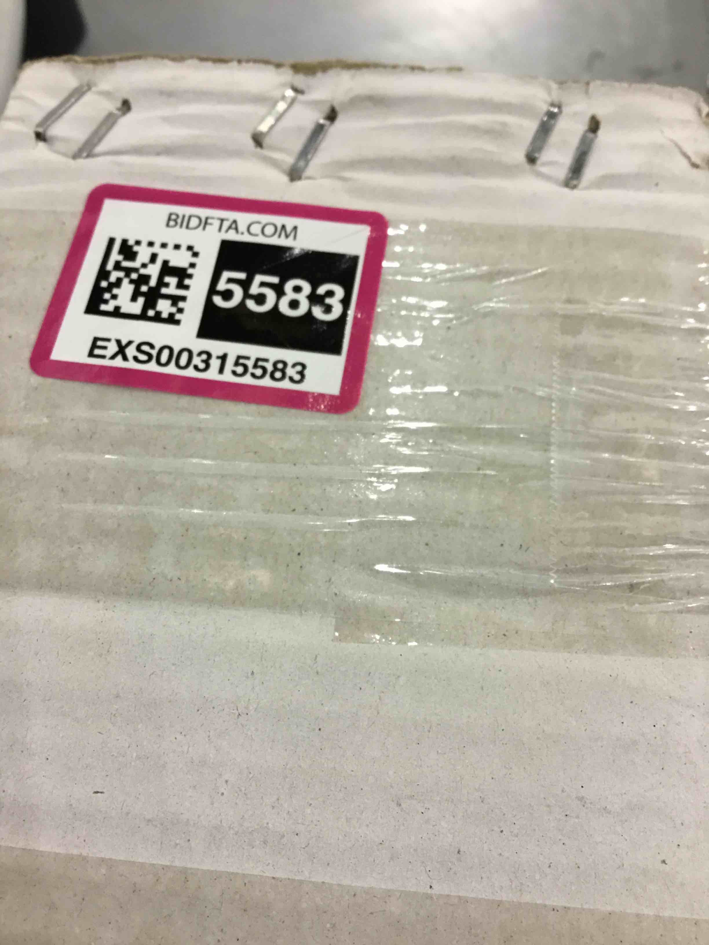 https://s3.amazonaws.com/lotting-images-prod/bidfta/EXS00315583_1688124319164.jpeg