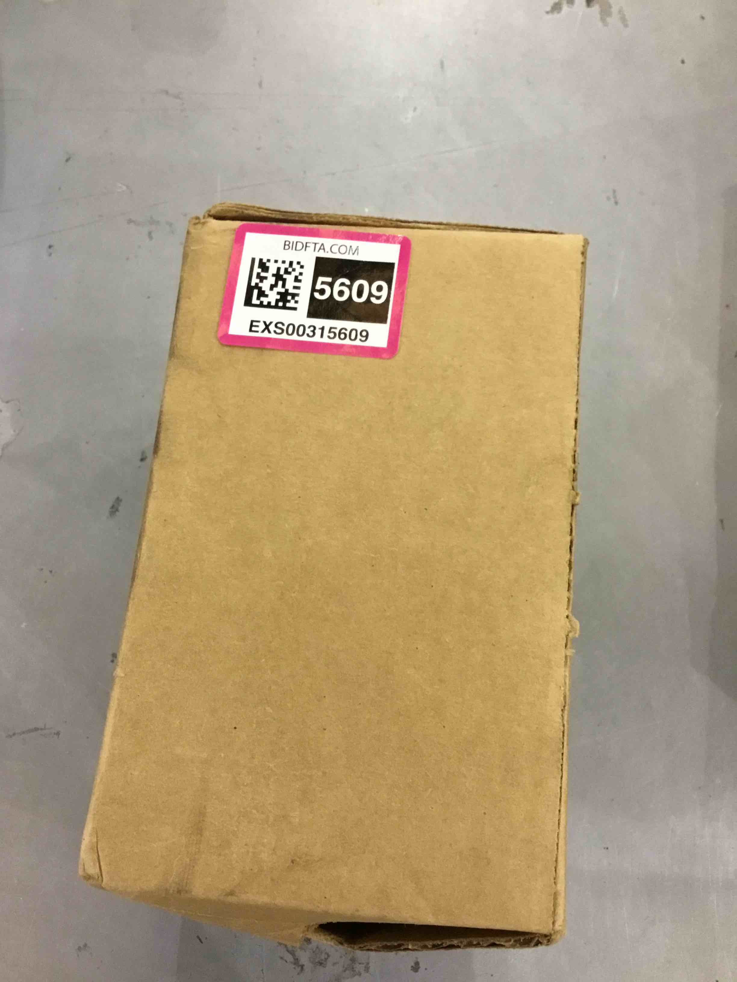https://s3.amazonaws.com/lotting-images-prod/bidfta/EXS00315609_1688127278631.jpeg
