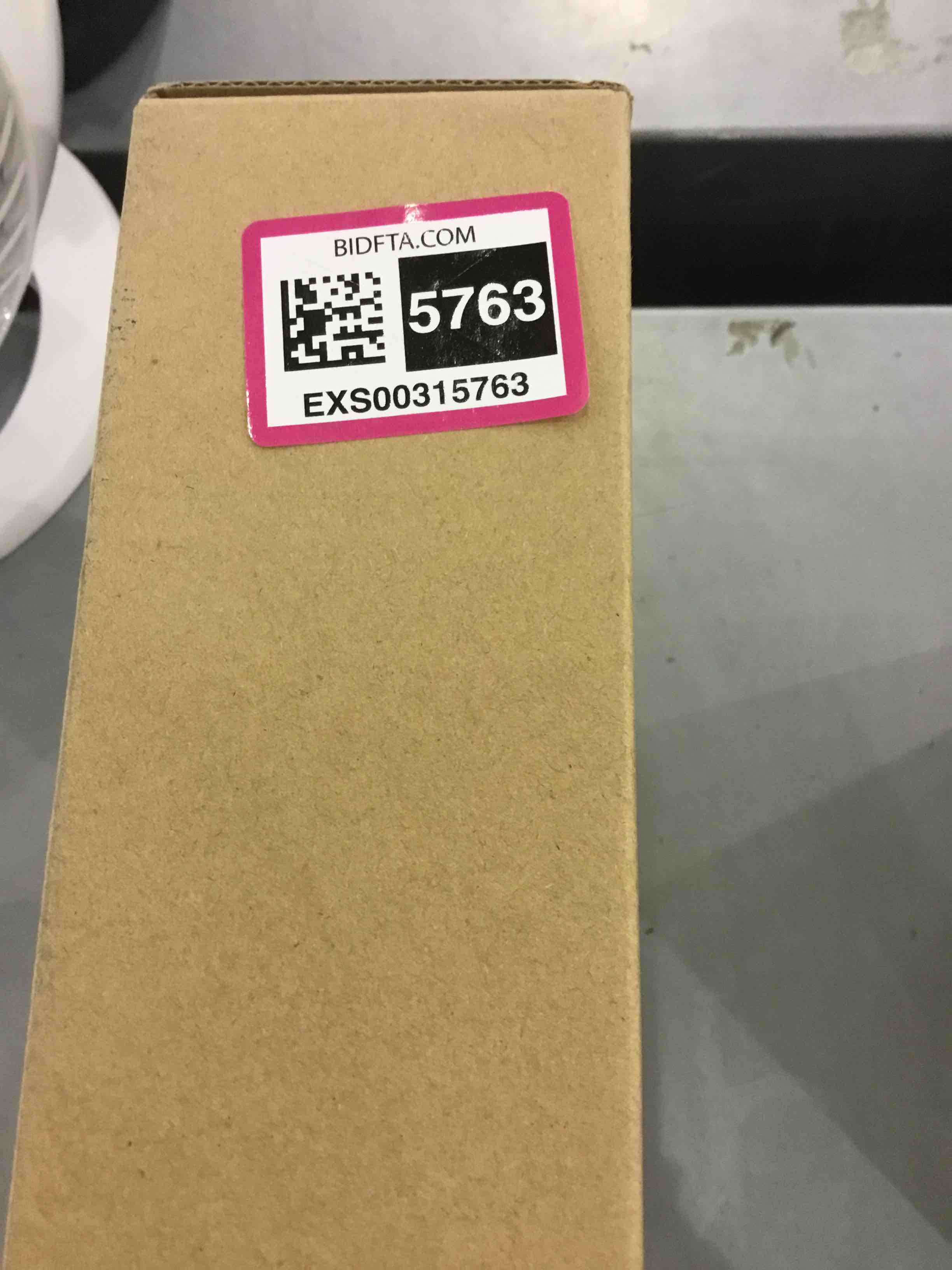 https://s3.amazonaws.com/lotting-images-prod/bidfta/EXS00315763_1688556192904.jpeg