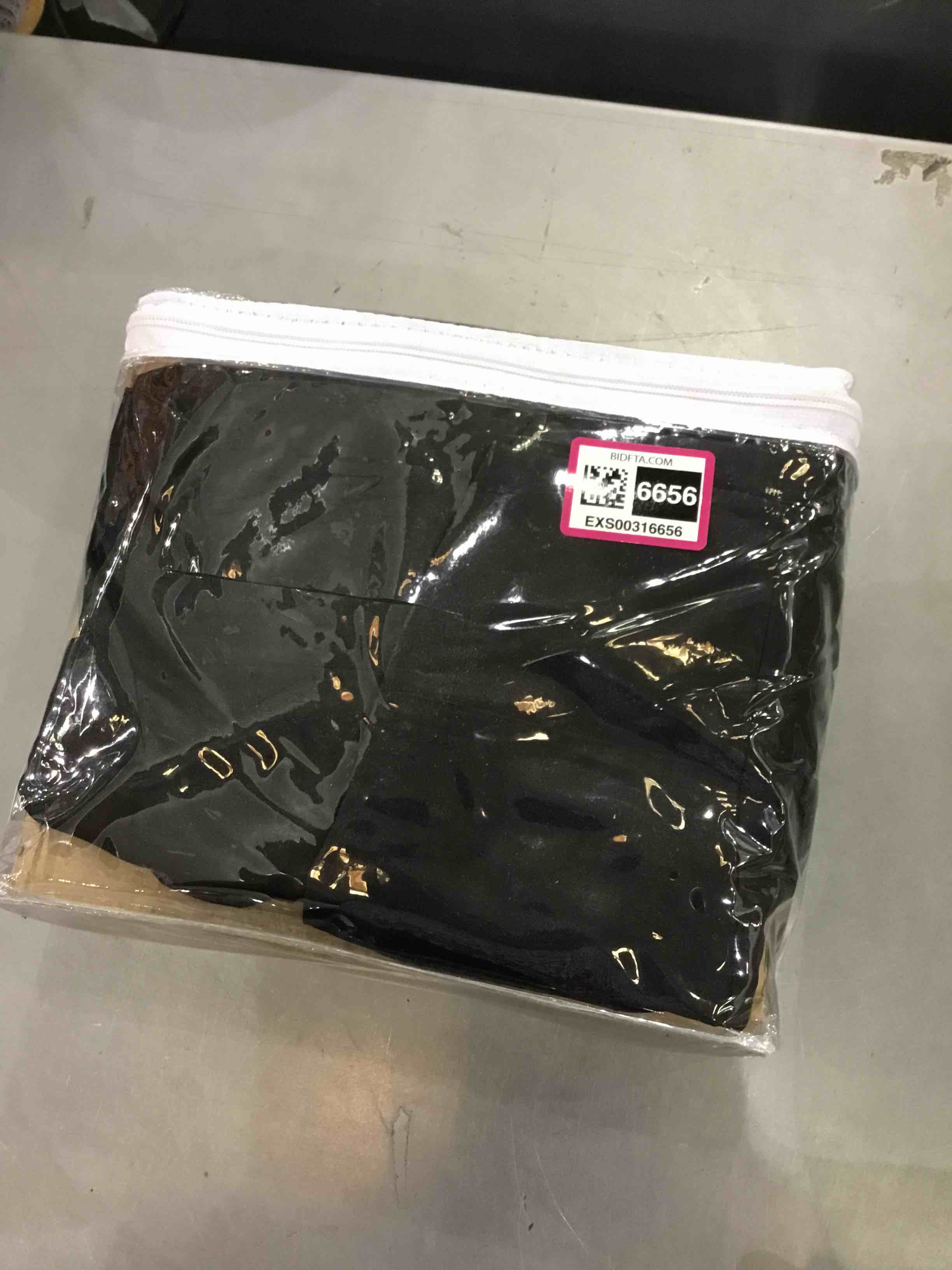 https://s3.amazonaws.com/lotting-images-prod/bidfta/EXS00316656_1687887294326.jpeg