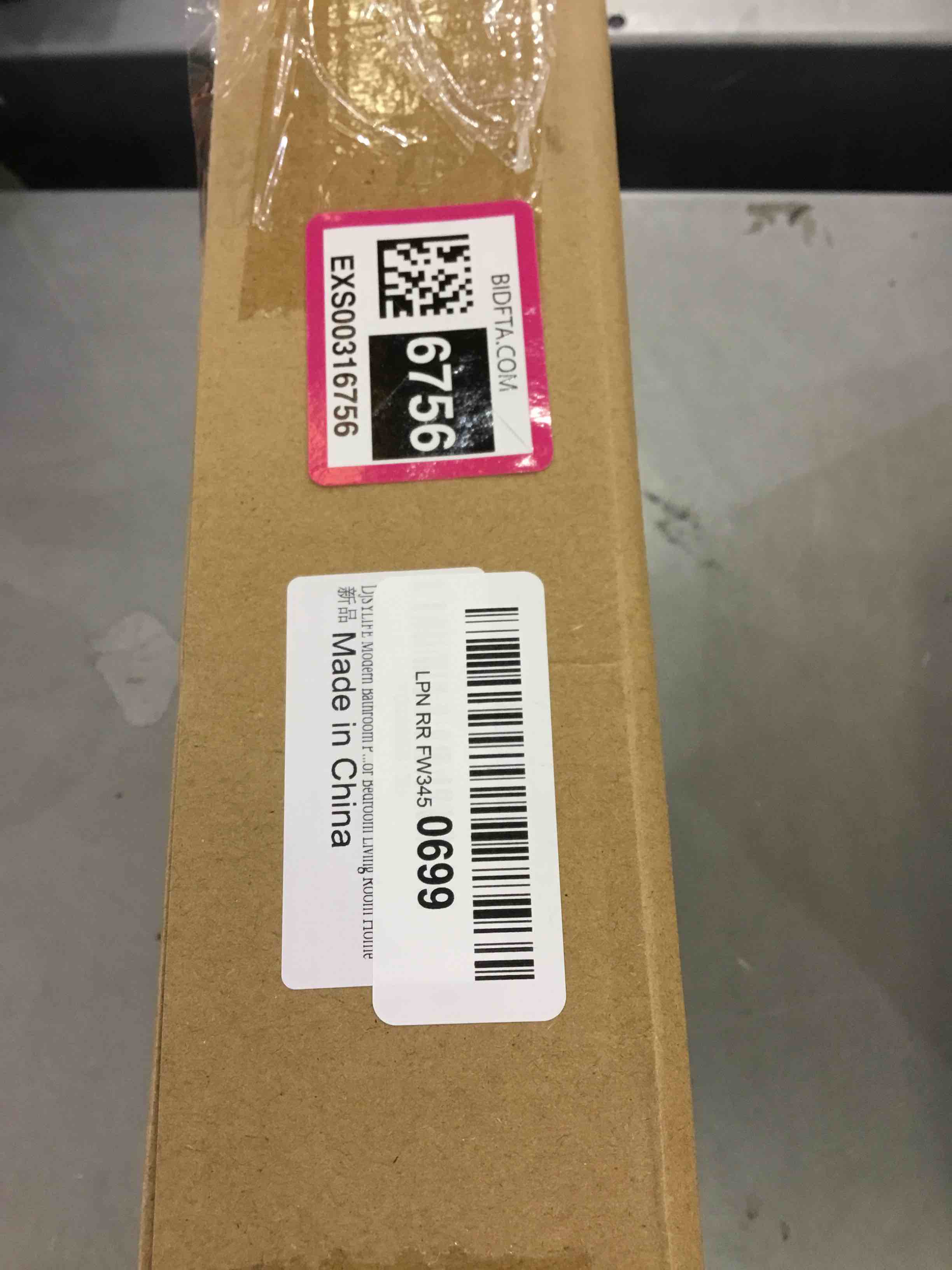 https://s3.amazonaws.com/lotting-images-prod/bidfta/EXS00316756_1687959934595.jpeg
