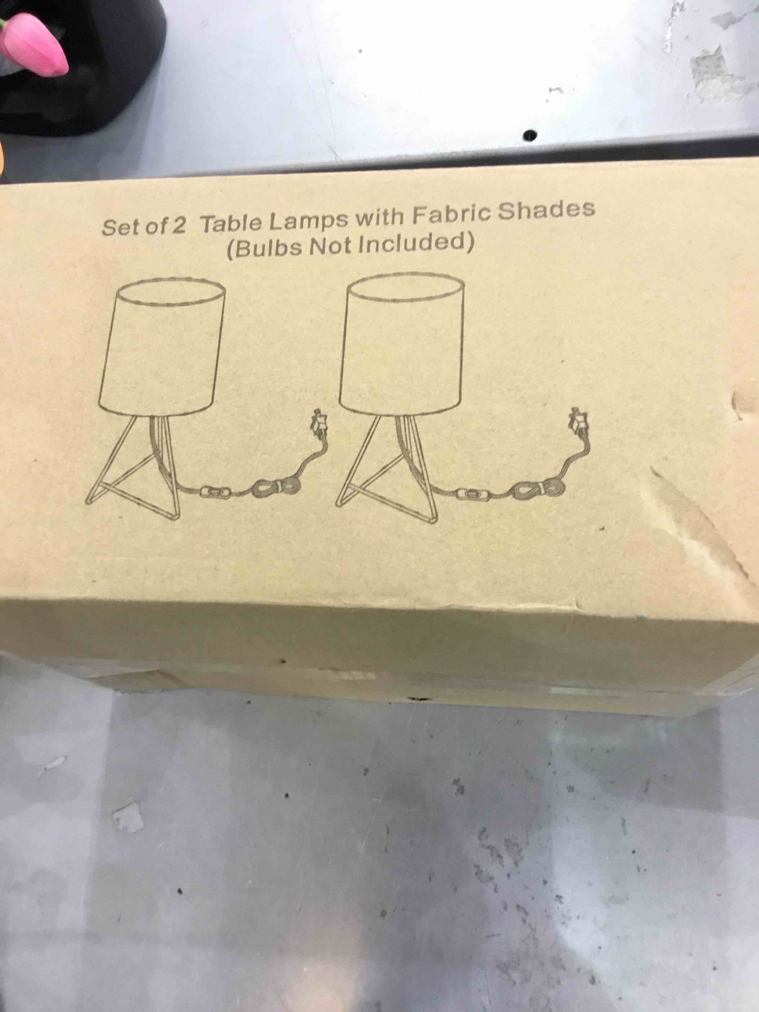 https://s3.amazonaws.com/lotting-images-prod/bidfta/EXS00316792_1687963781179.jpeg