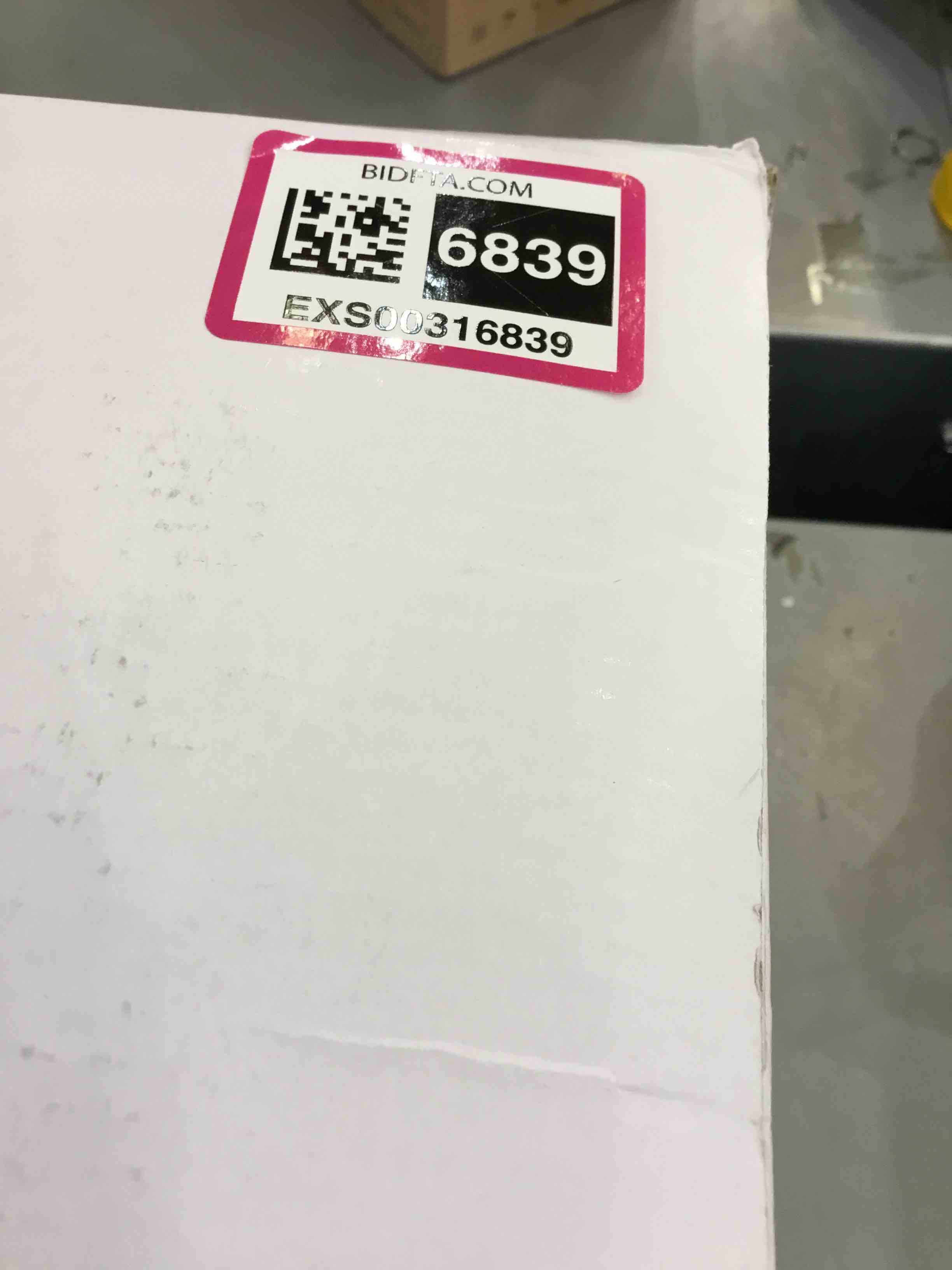 https://s3.amazonaws.com/lotting-images-prod/bidfta/EXS00316840_1687972227495.jpeg