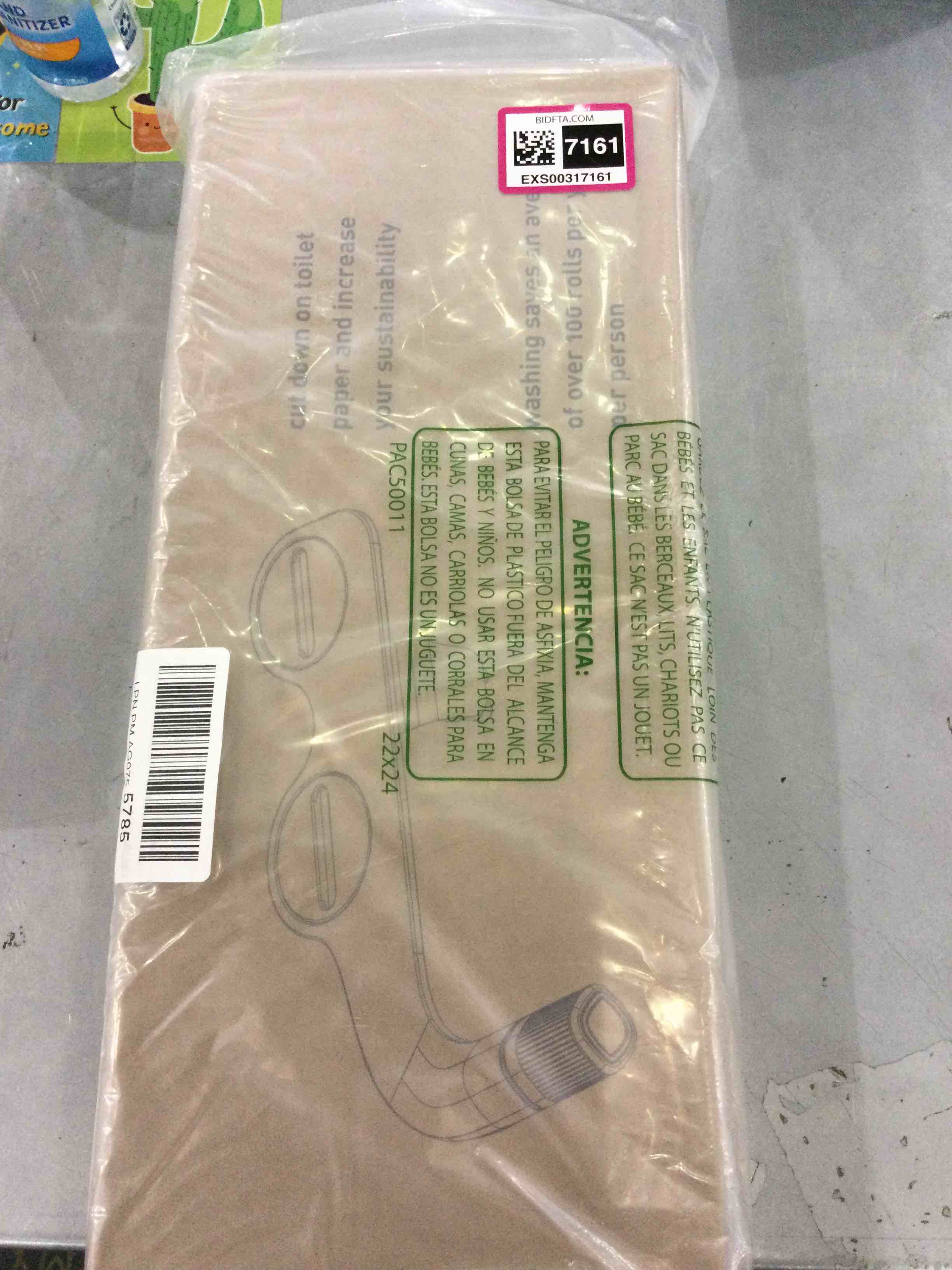 https://s3.amazonaws.com/lotting-images-prod/bidfta/EXS00317161_1689076830943.jpeg