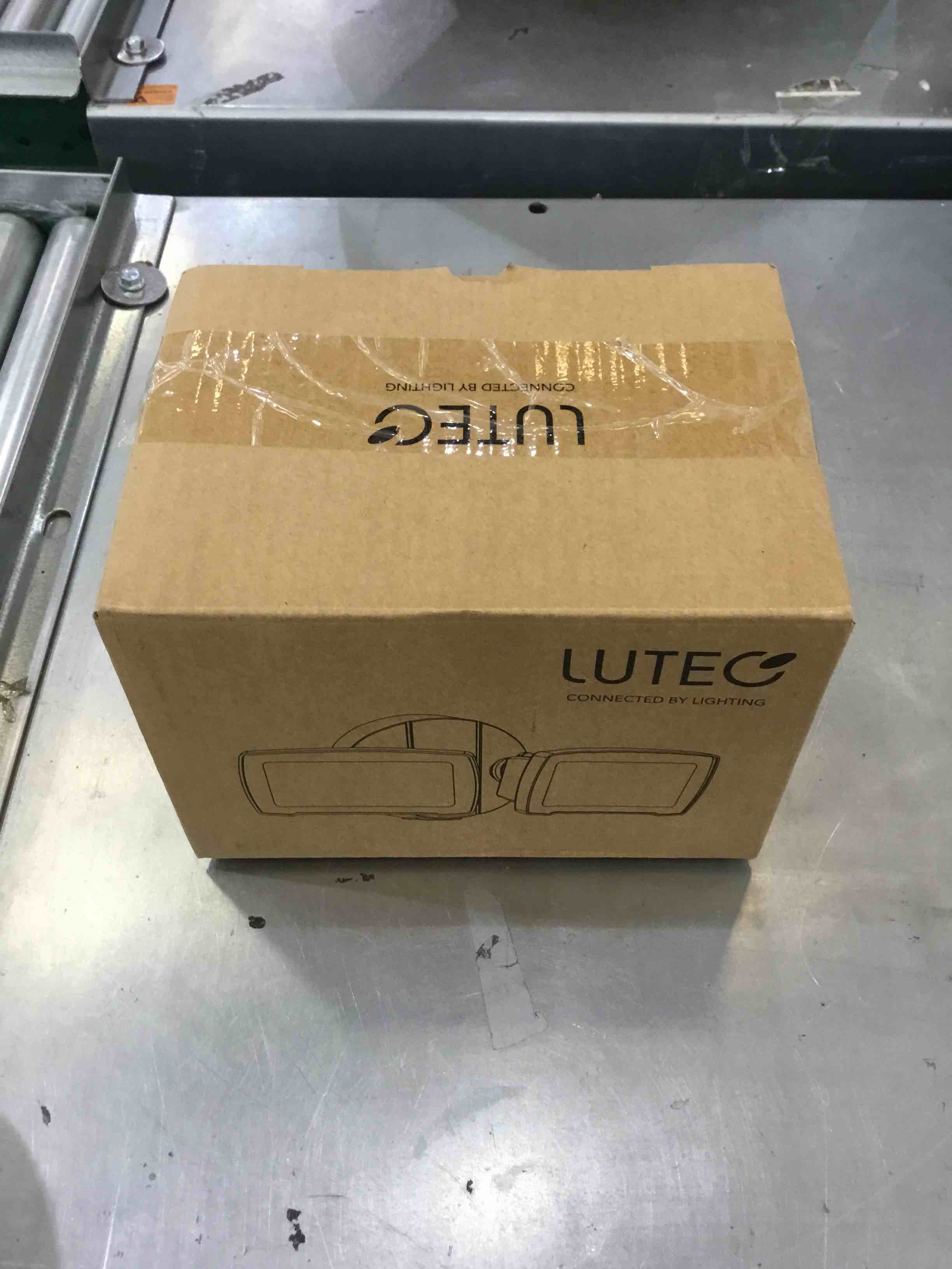 https://s3.amazonaws.com/lotting-images-prod/bidfta/EXS00317521_1687970361139.jpeg