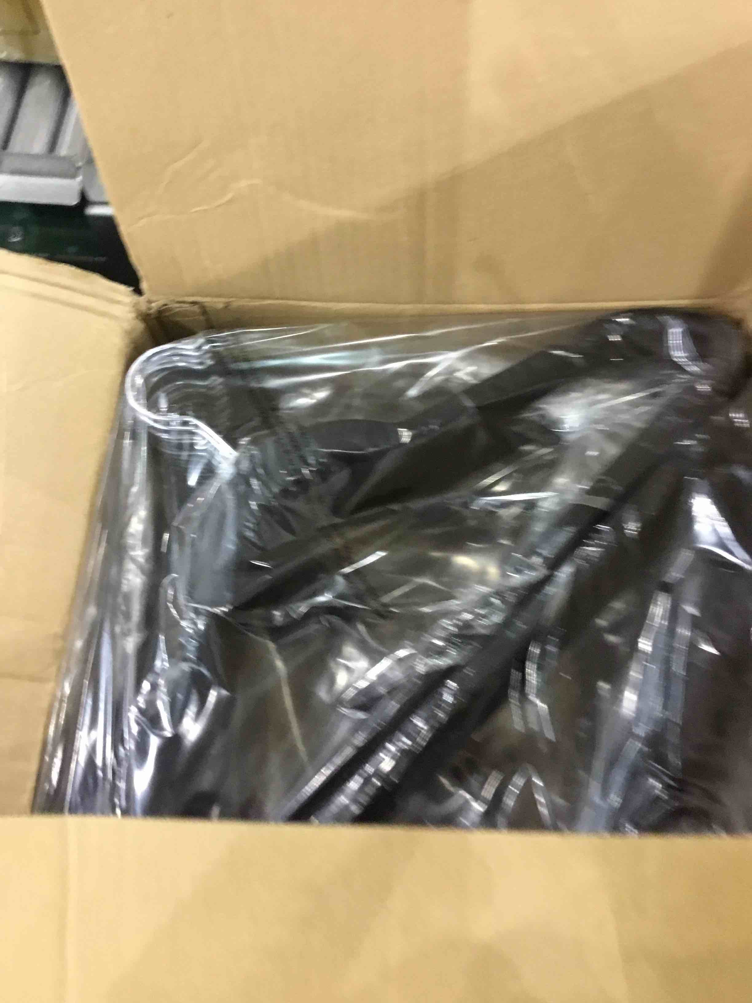 https://s3.amazonaws.com/lotting-images-prod/bidfta/EXS00317645_1688063708400.jpeg