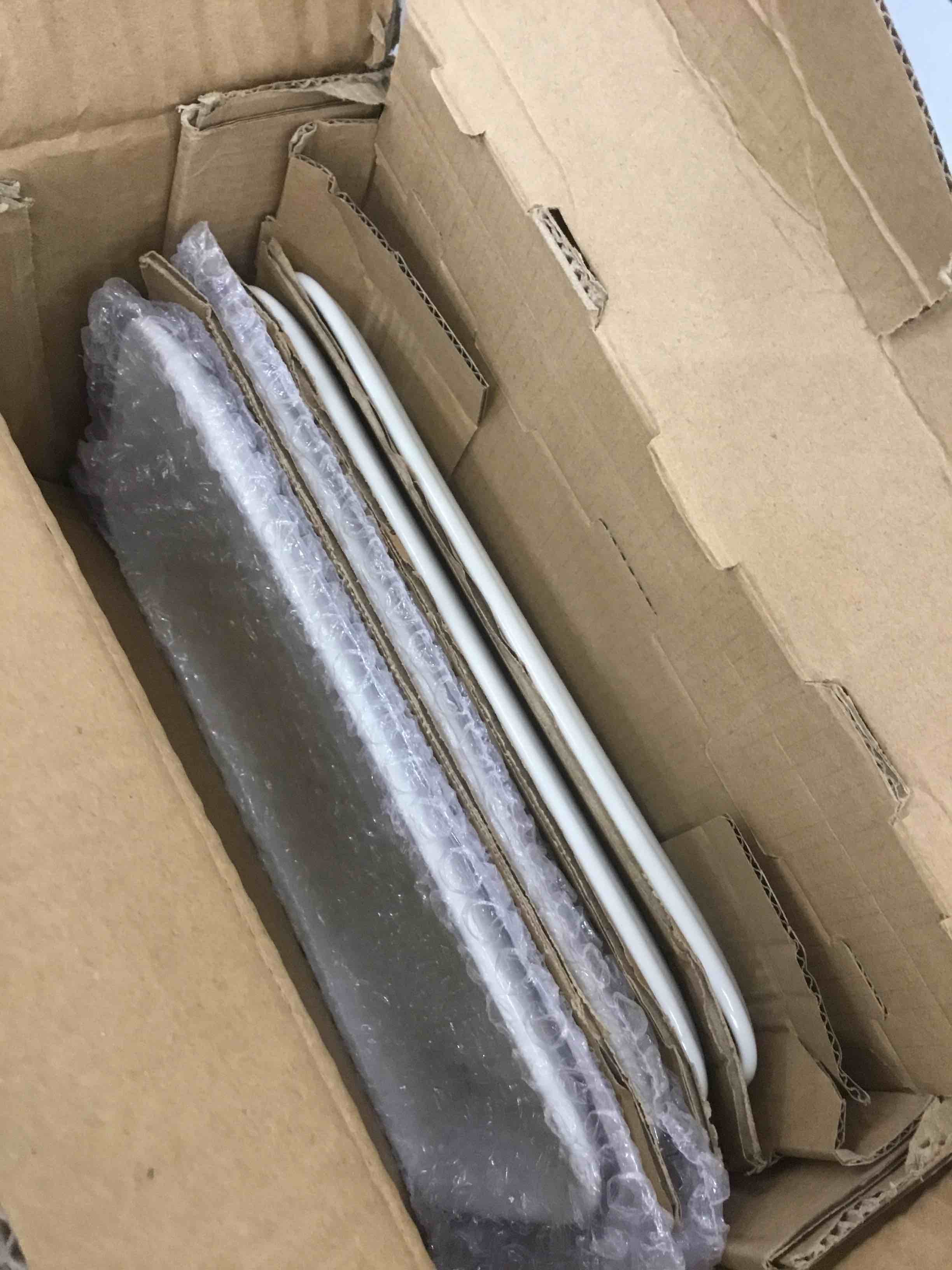 https://s3.amazonaws.com/lotting-images-prod/bidfta/EXS00318329_1688569470272.jpeg