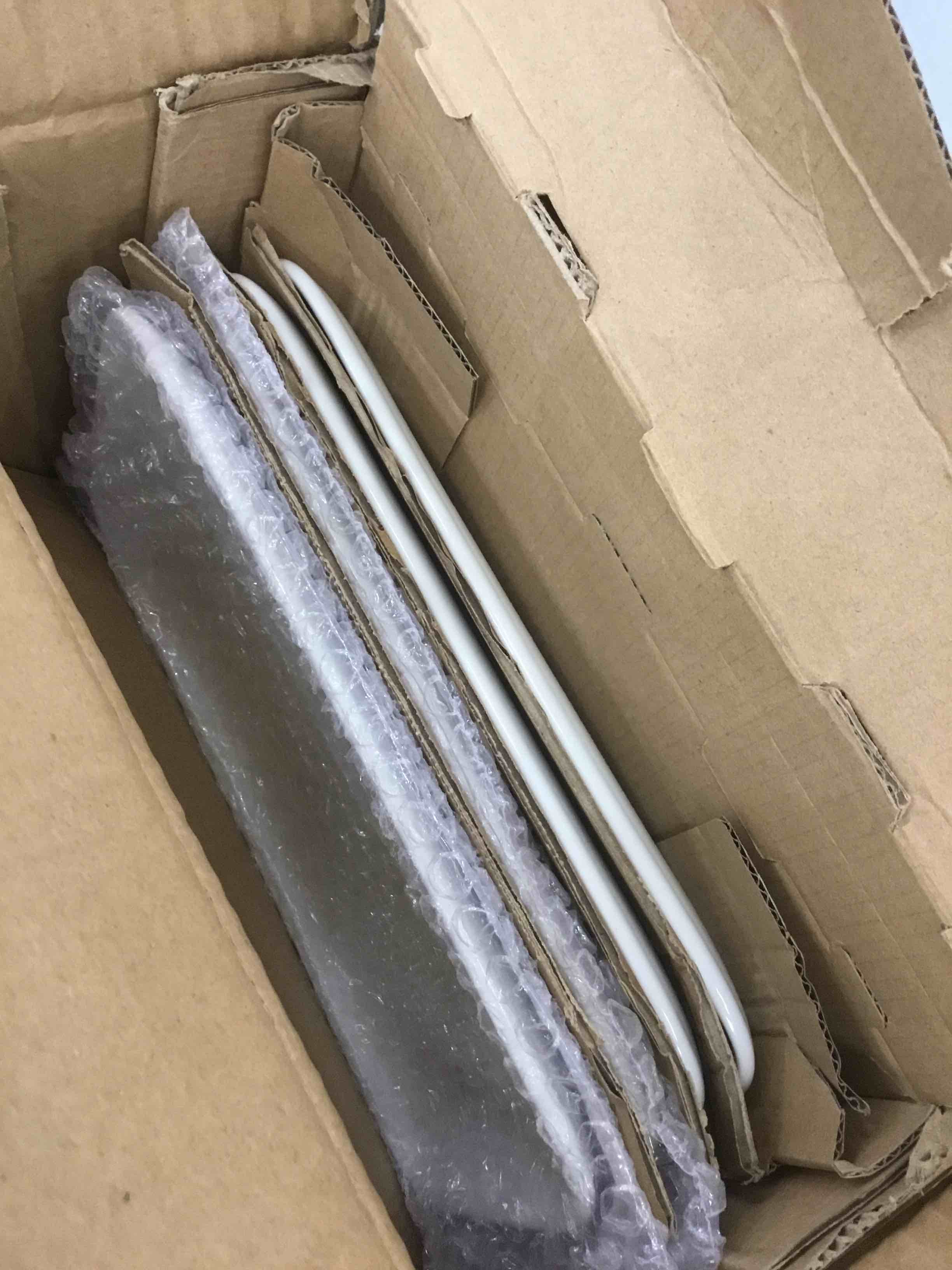 https://s3.amazonaws.com/lotting-images-prod/bidfta/EXS00318329_1688569471330.jpeg