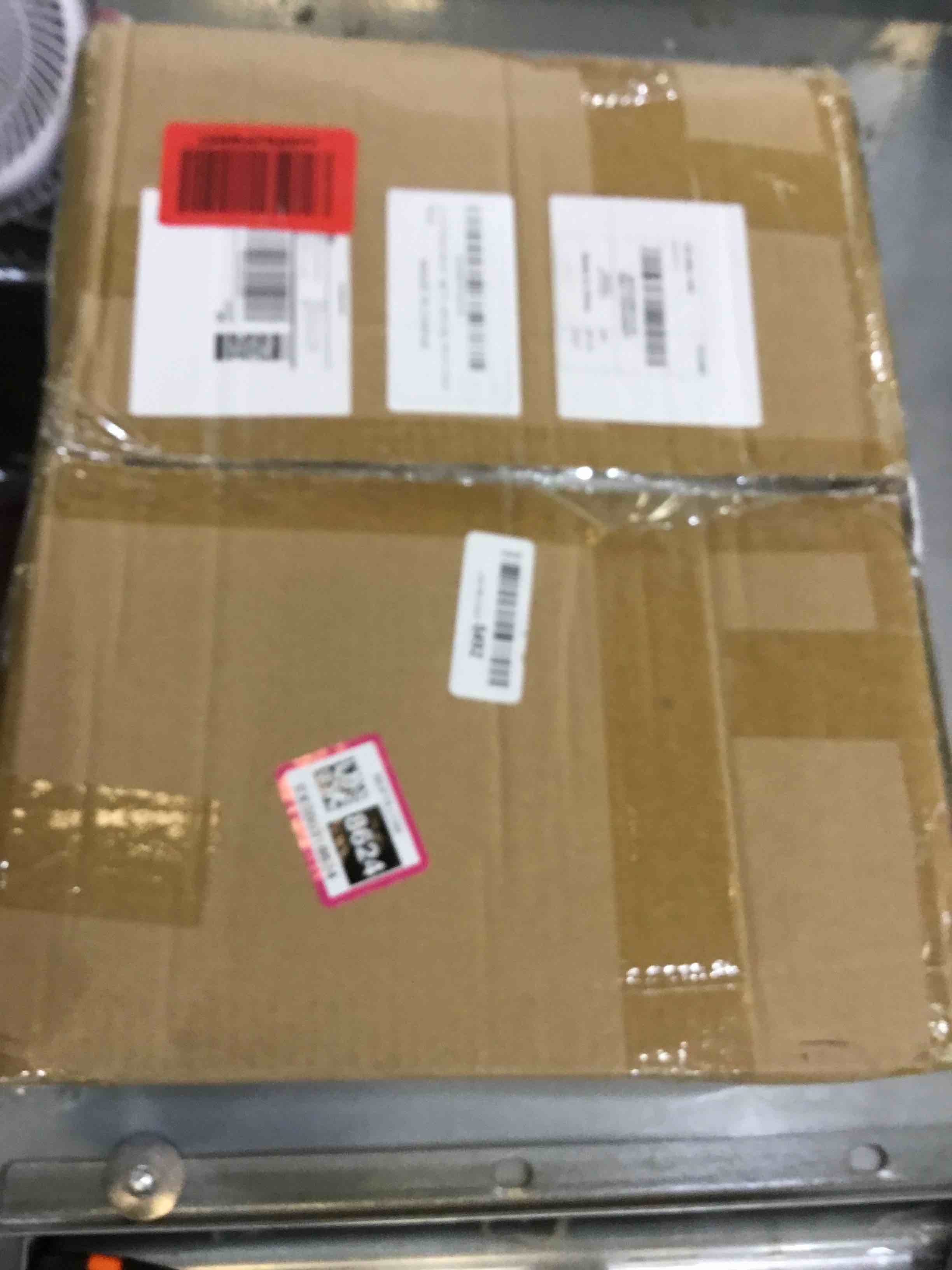 https://s3.amazonaws.com/lotting-images-prod/bidfta/EXS00318624_1687966531168.jpeg