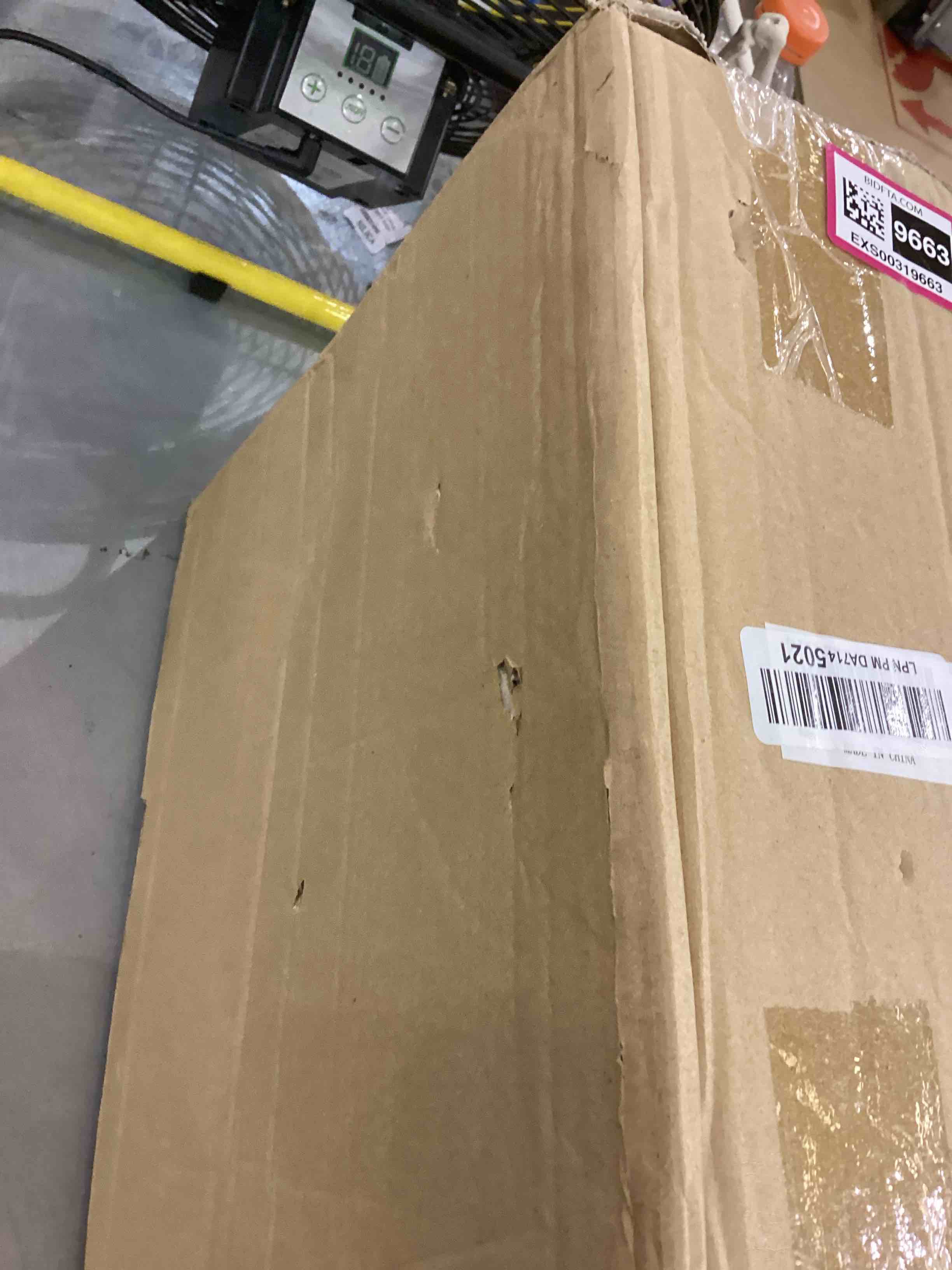https://s3.amazonaws.com/lotting-images-prod/bidfta/EXS00319663_1688669082263.jpeg