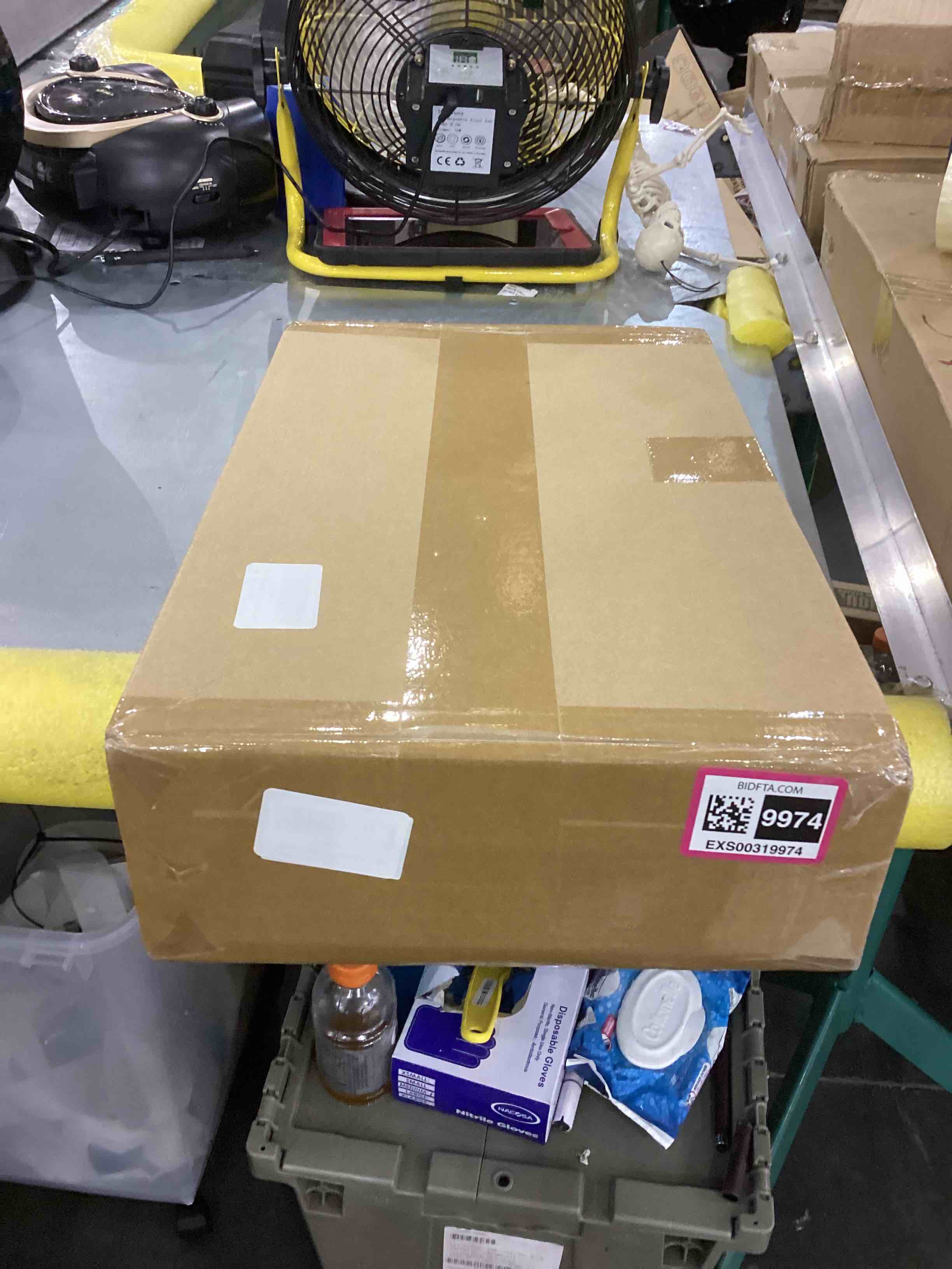 https://s3.amazonaws.com/lotting-images-prod/bidfta/EXS00319974_1688760782898.jpeg