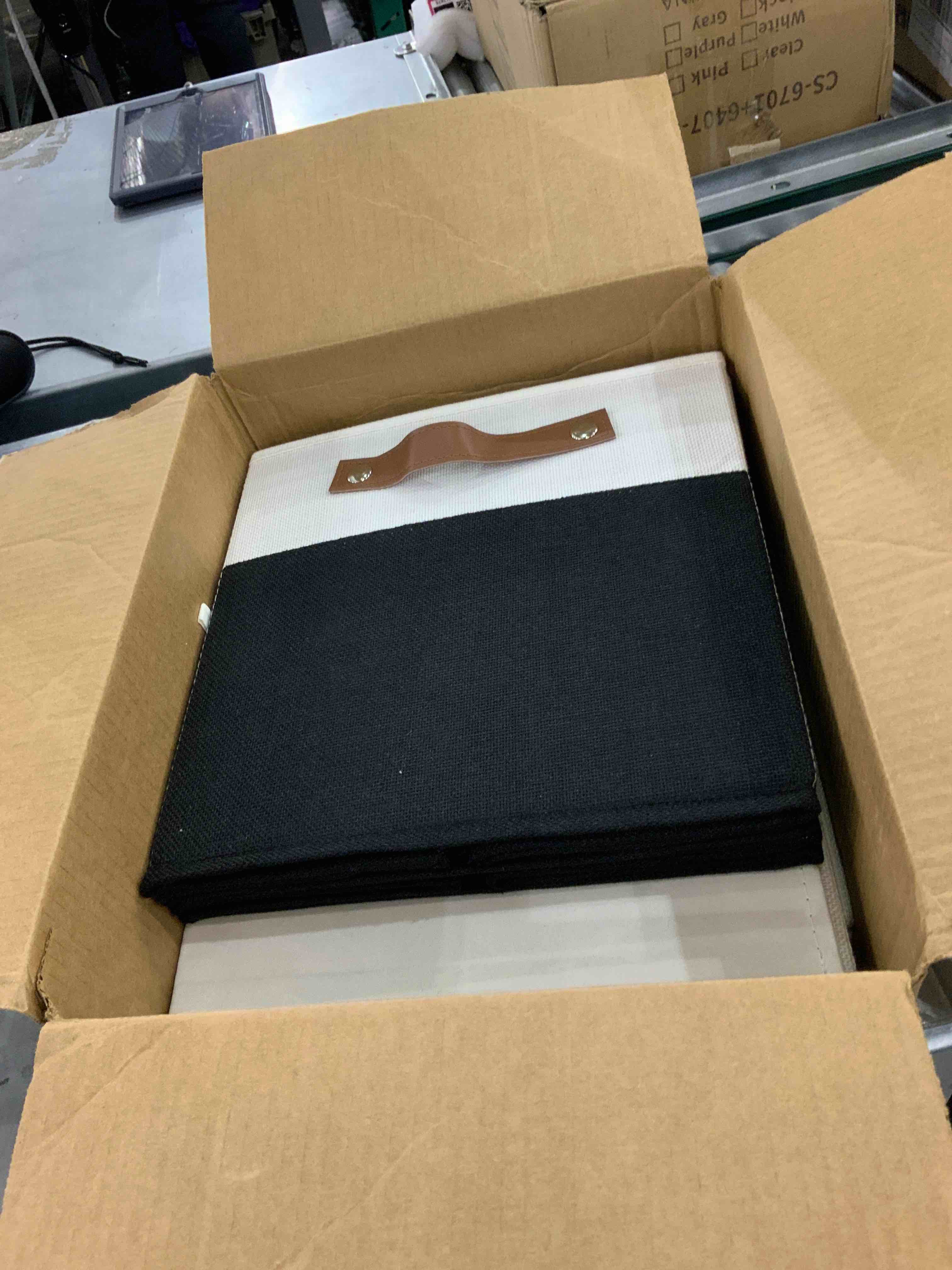 https://s3.amazonaws.com/lotting-images-prod/bidfta/EXS00320109_1688729696637.jpeg