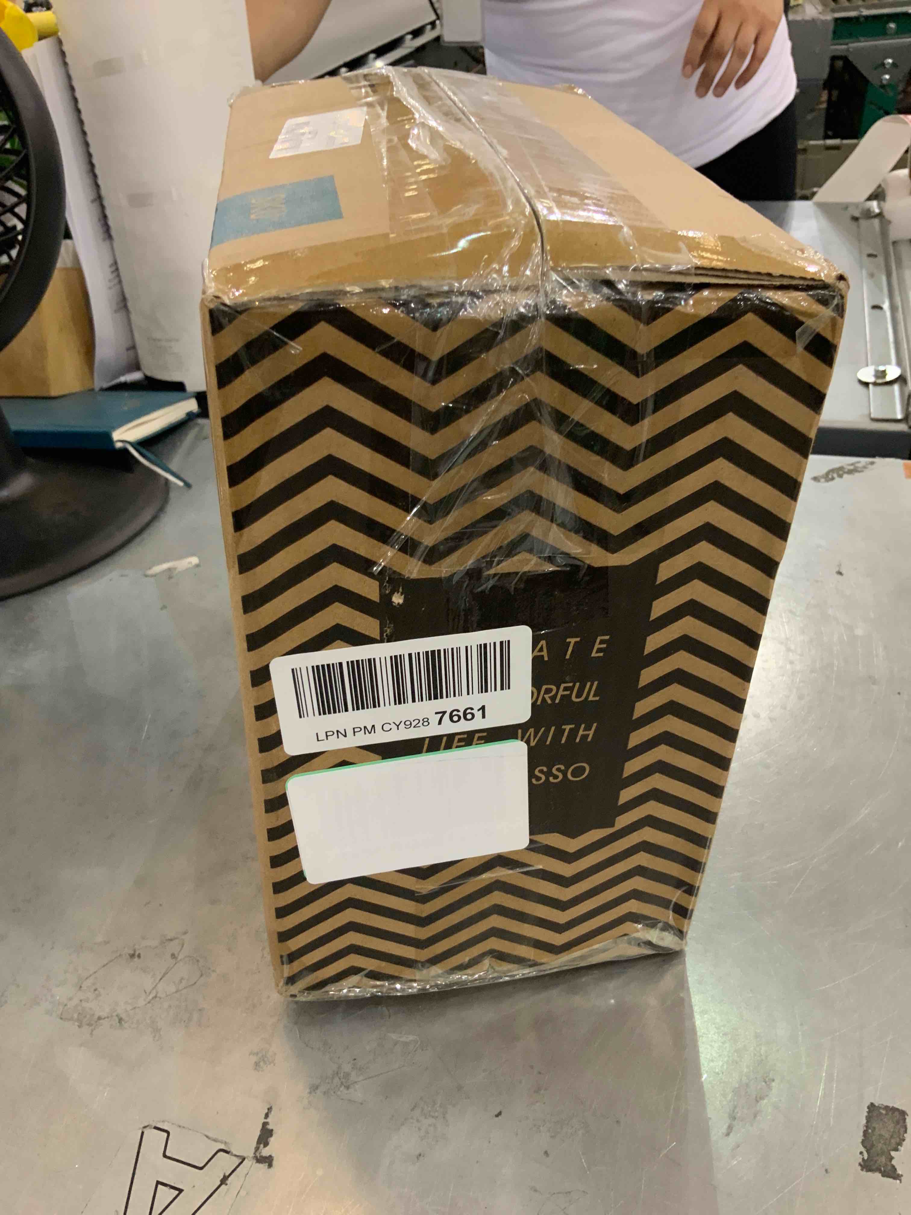 https://s3.amazonaws.com/lotting-images-prod/bidfta/EXS00320282_1688755617092.jpeg