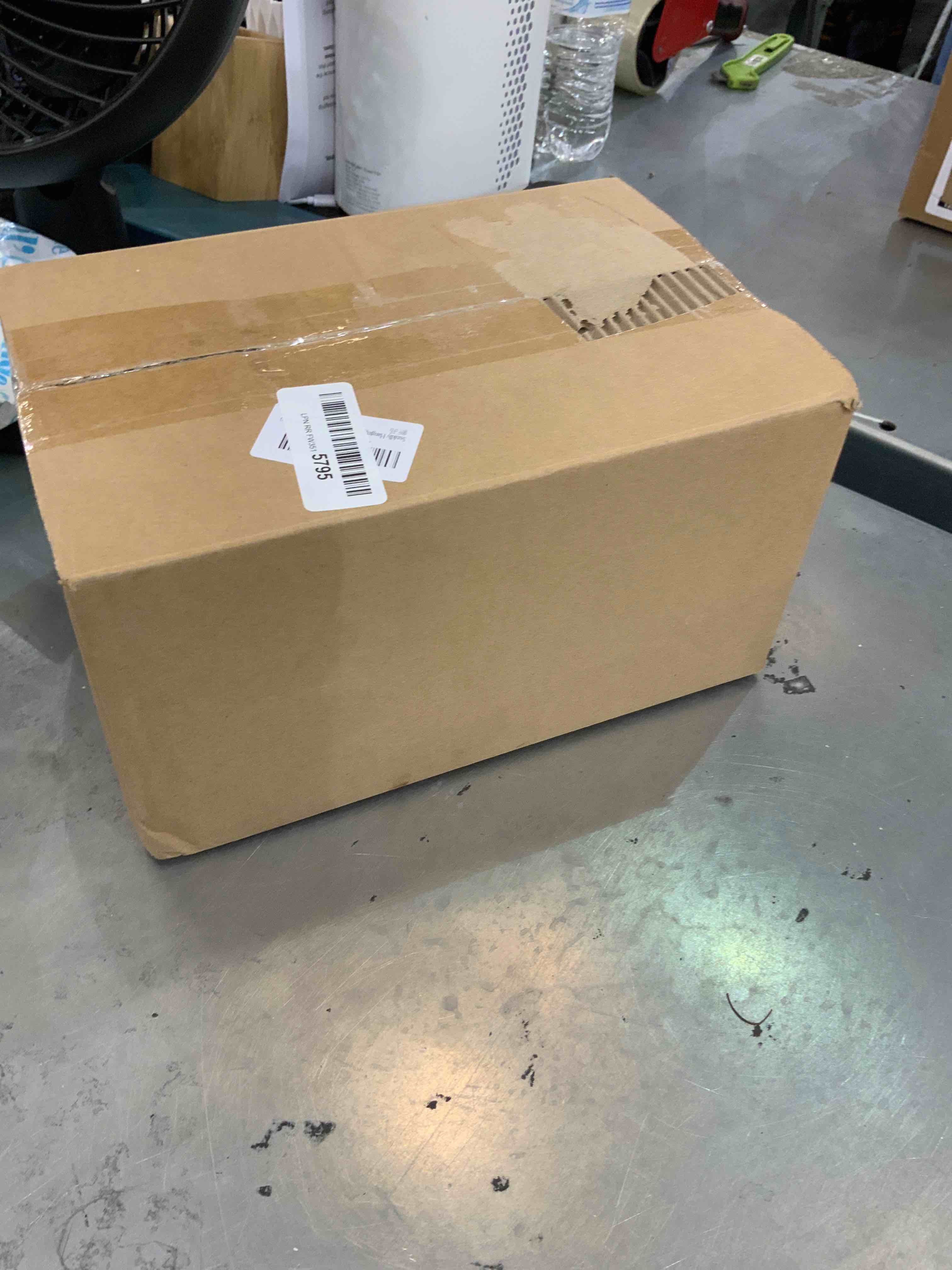 https://s3.amazonaws.com/lotting-images-prod/bidfta/EXS00320439_1689000415871.jpeg
