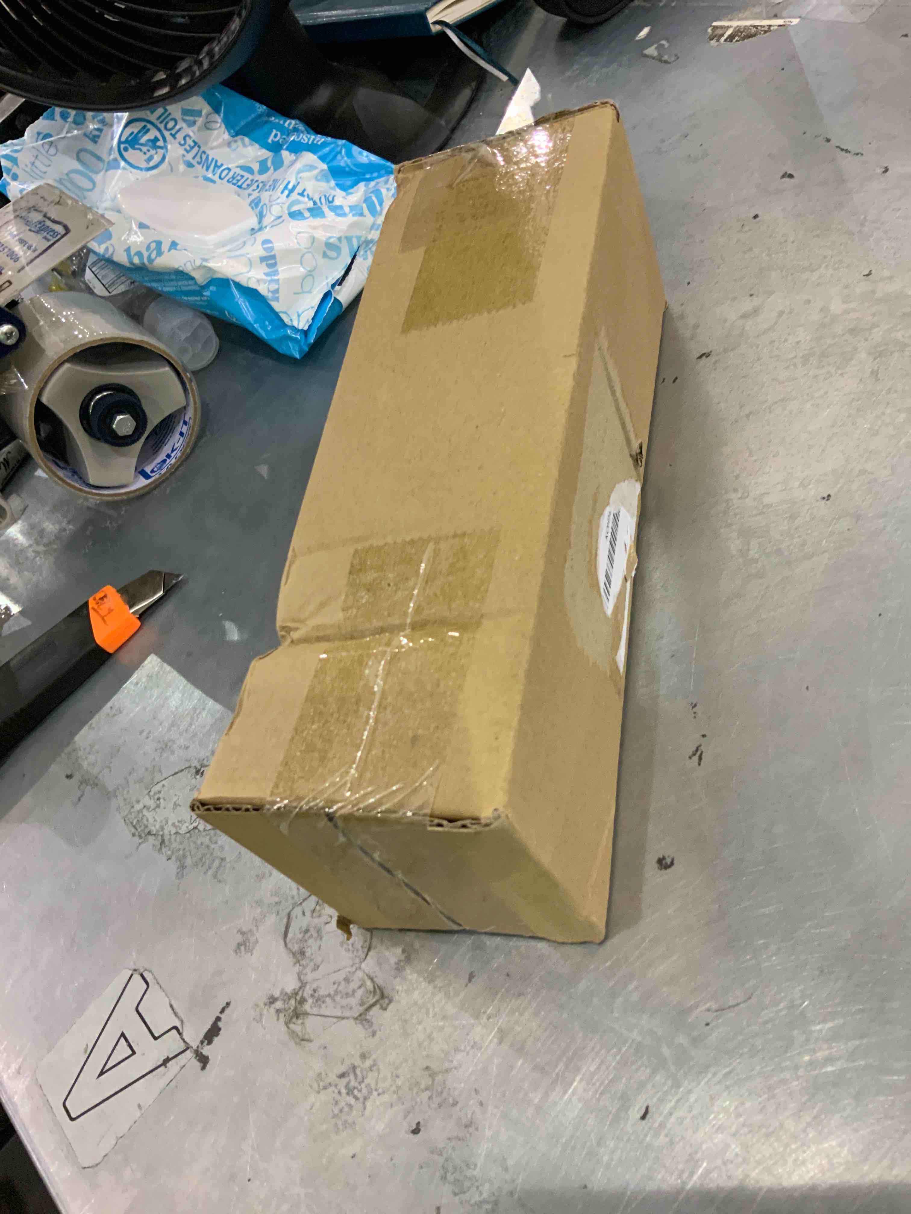 https://s3.amazonaws.com/lotting-images-prod/bidfta/EXS00320685_1689075319034.jpeg