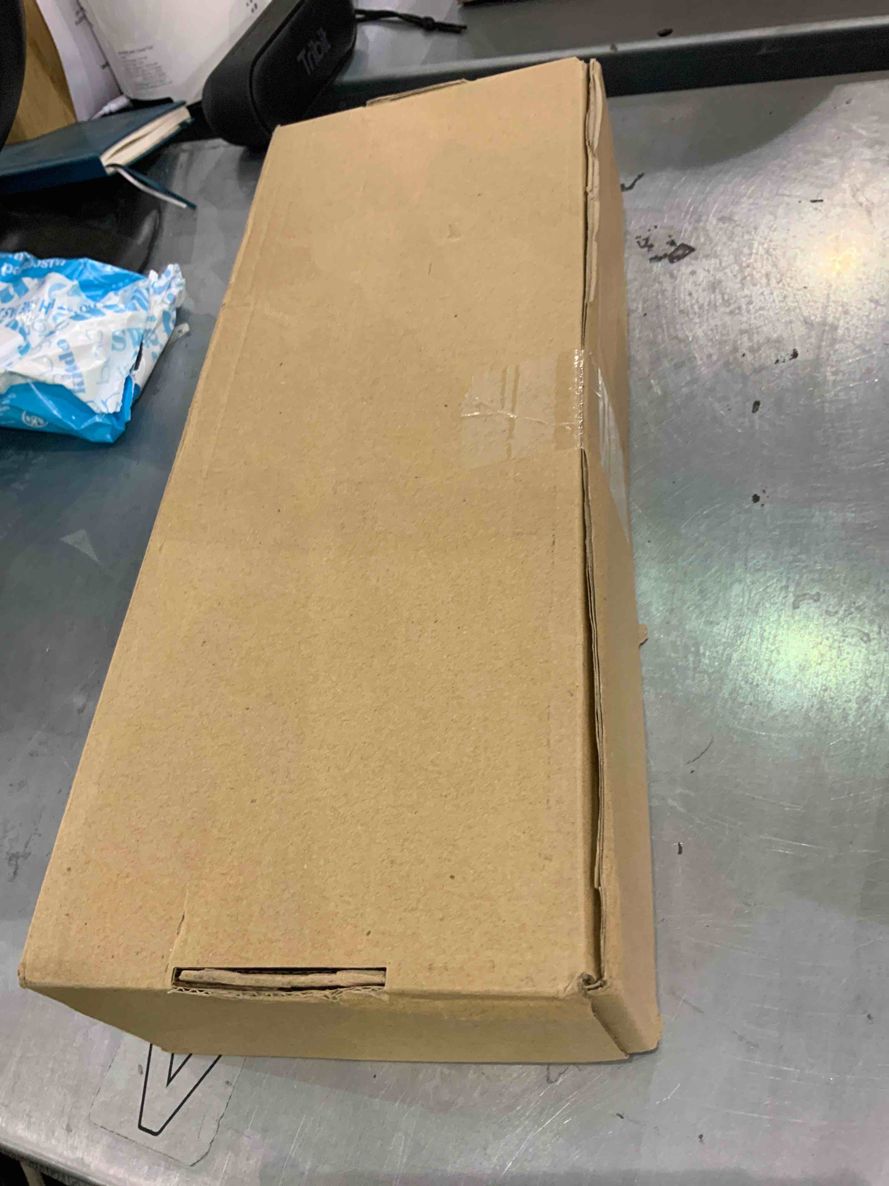 https://s3.amazonaws.com/lotting-images-prod/bidfta/EXS00320695_1689075734427.jpeg