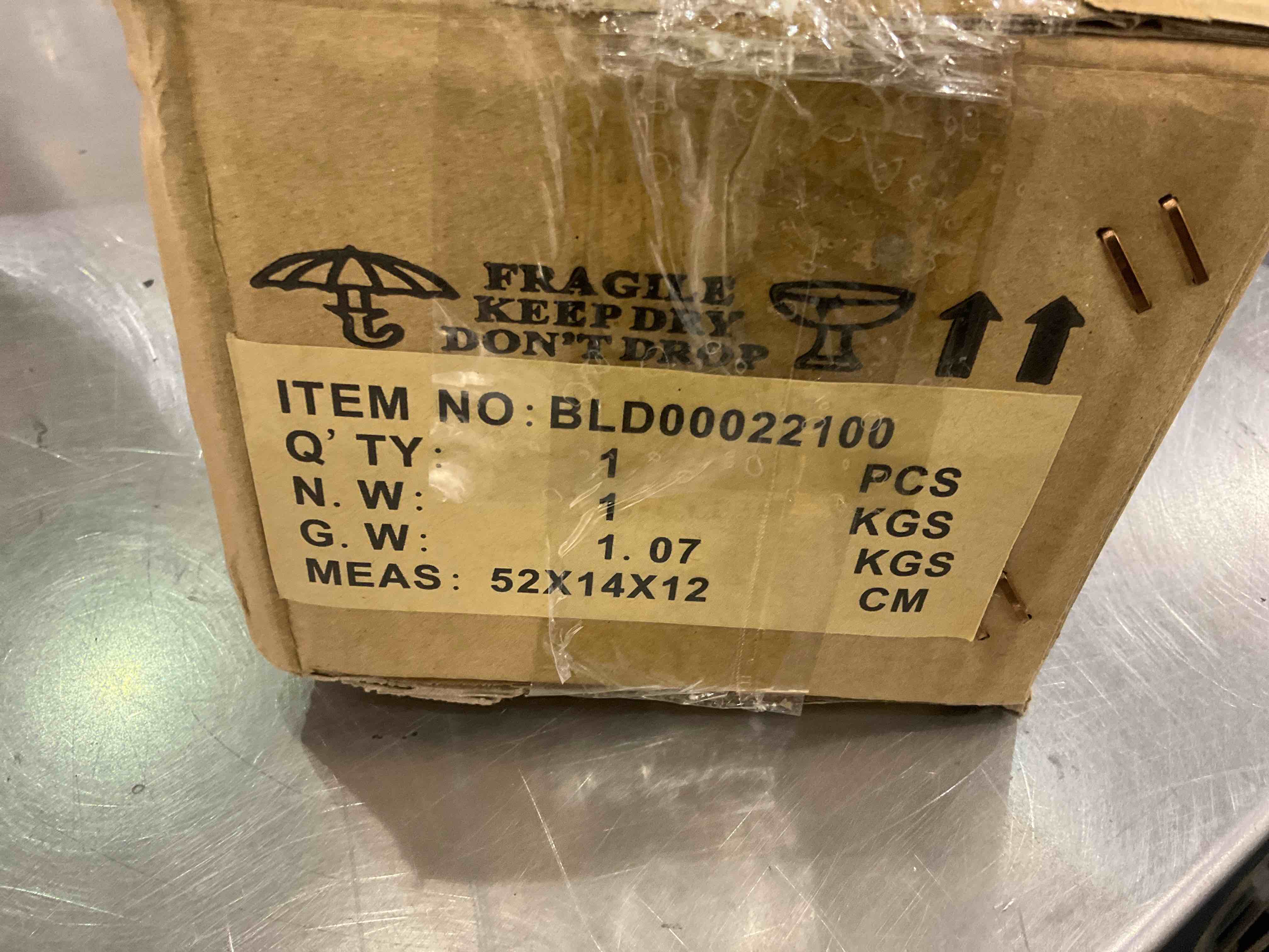 https://s3.amazonaws.com/lotting-images-prod/bidfta/EXS00321138_1689247974815.jpeg