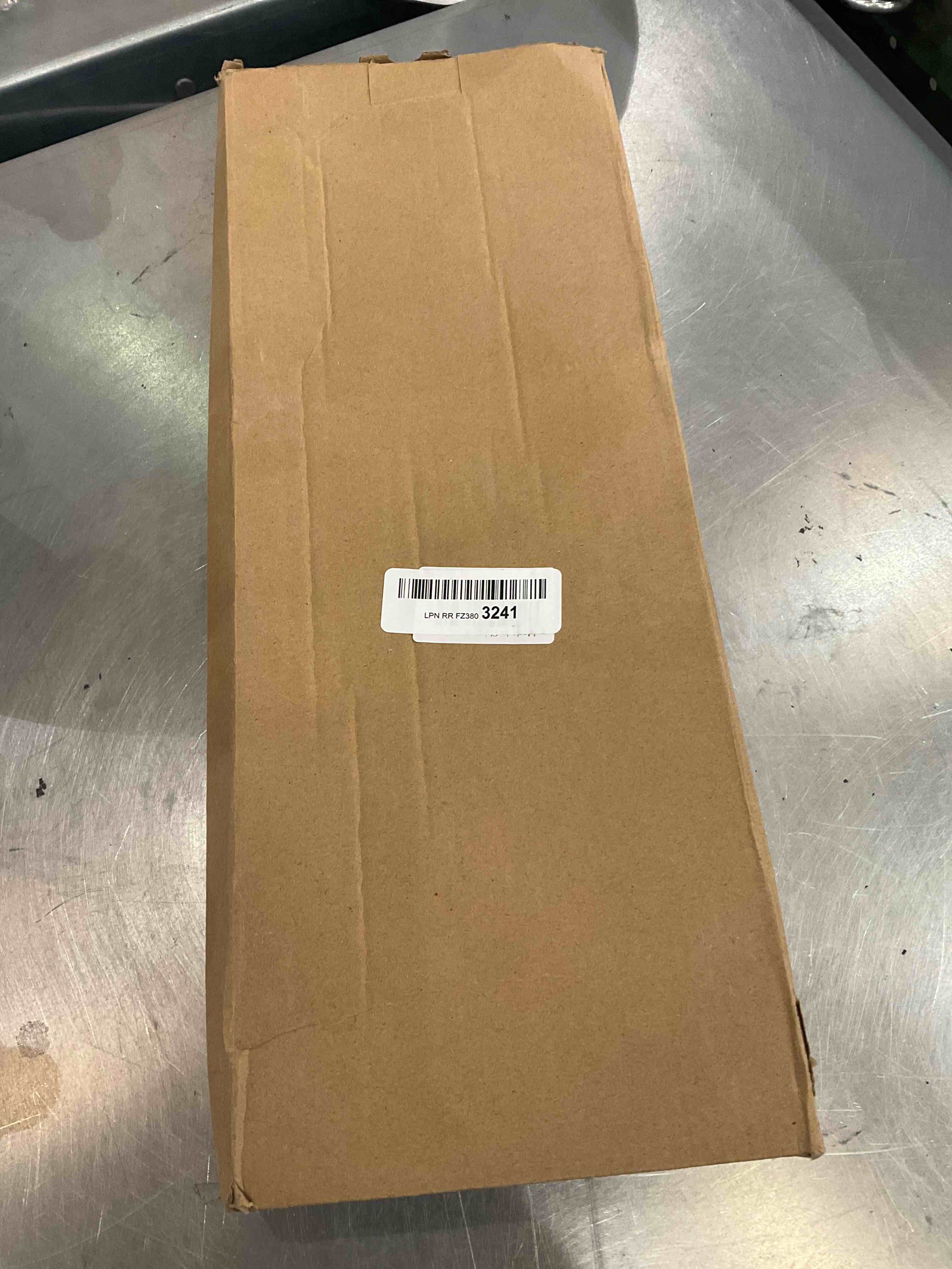 https://s3.amazonaws.com/lotting-images-prod/bidfta/EXS00321191_1689262488440.jpeg