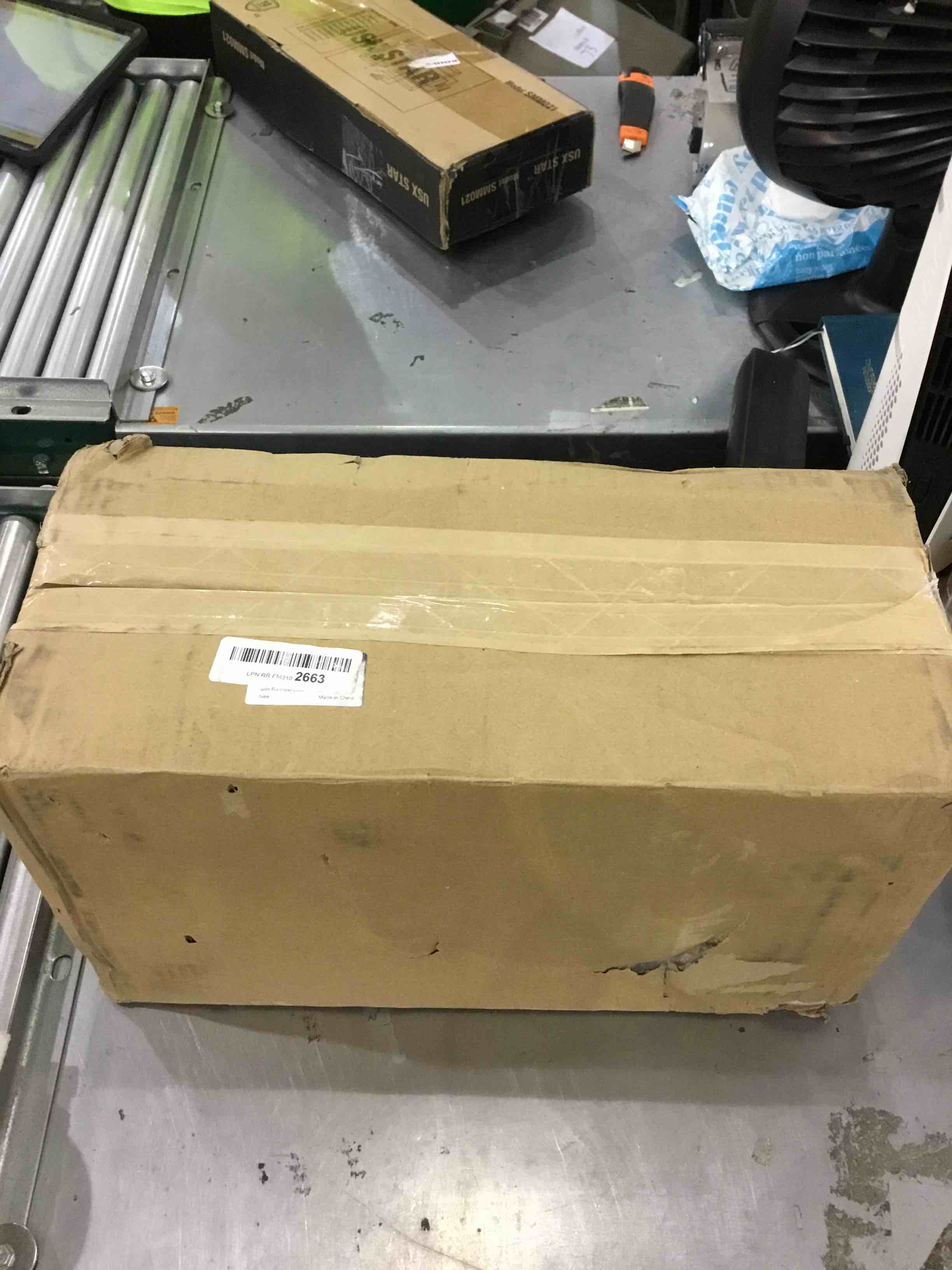https://s3.amazonaws.com/lotting-images-prod/bidfta/EXS00321892_1689075145071.jpeg
