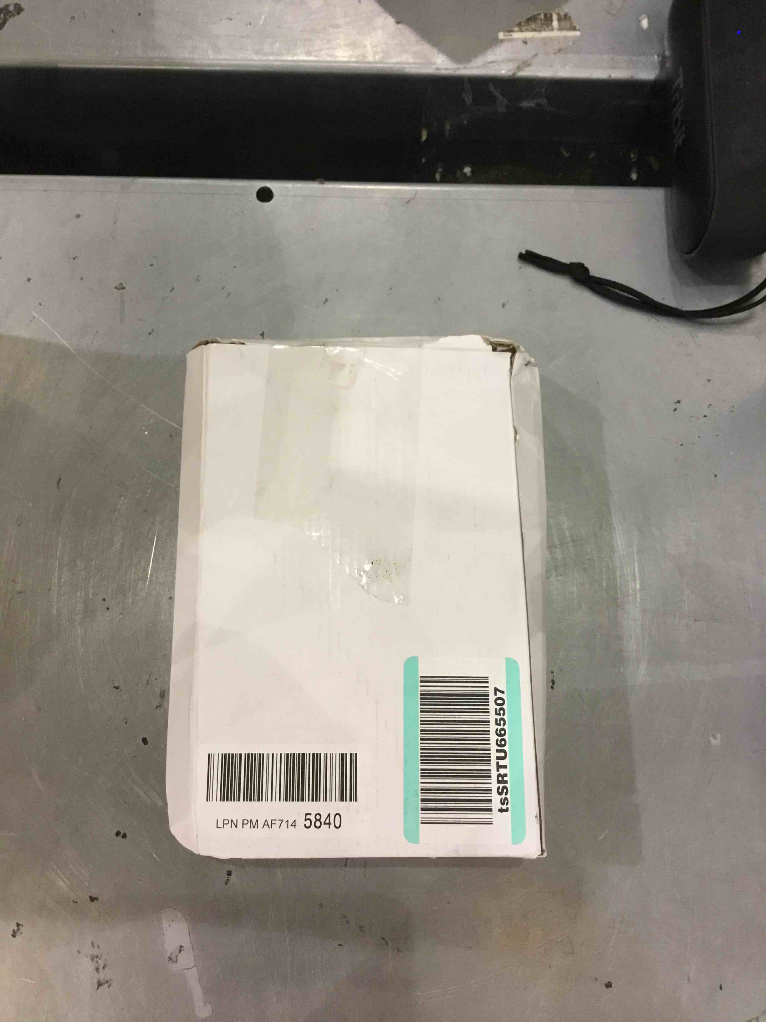 https://s3.amazonaws.com/lotting-images-prod/bidfta/EXS00321901_1689076065371.jpeg