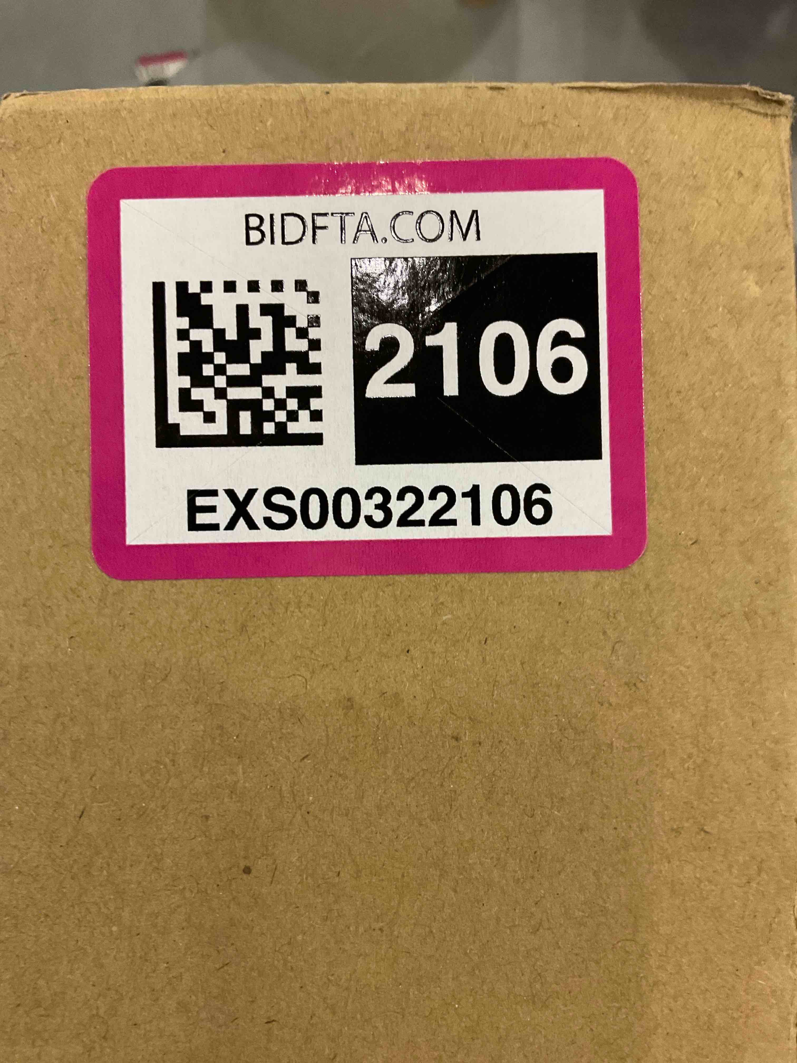 https://s3.amazonaws.com/lotting-images-prod/bidfta/EXS00322106_1688669737226.jpeg
