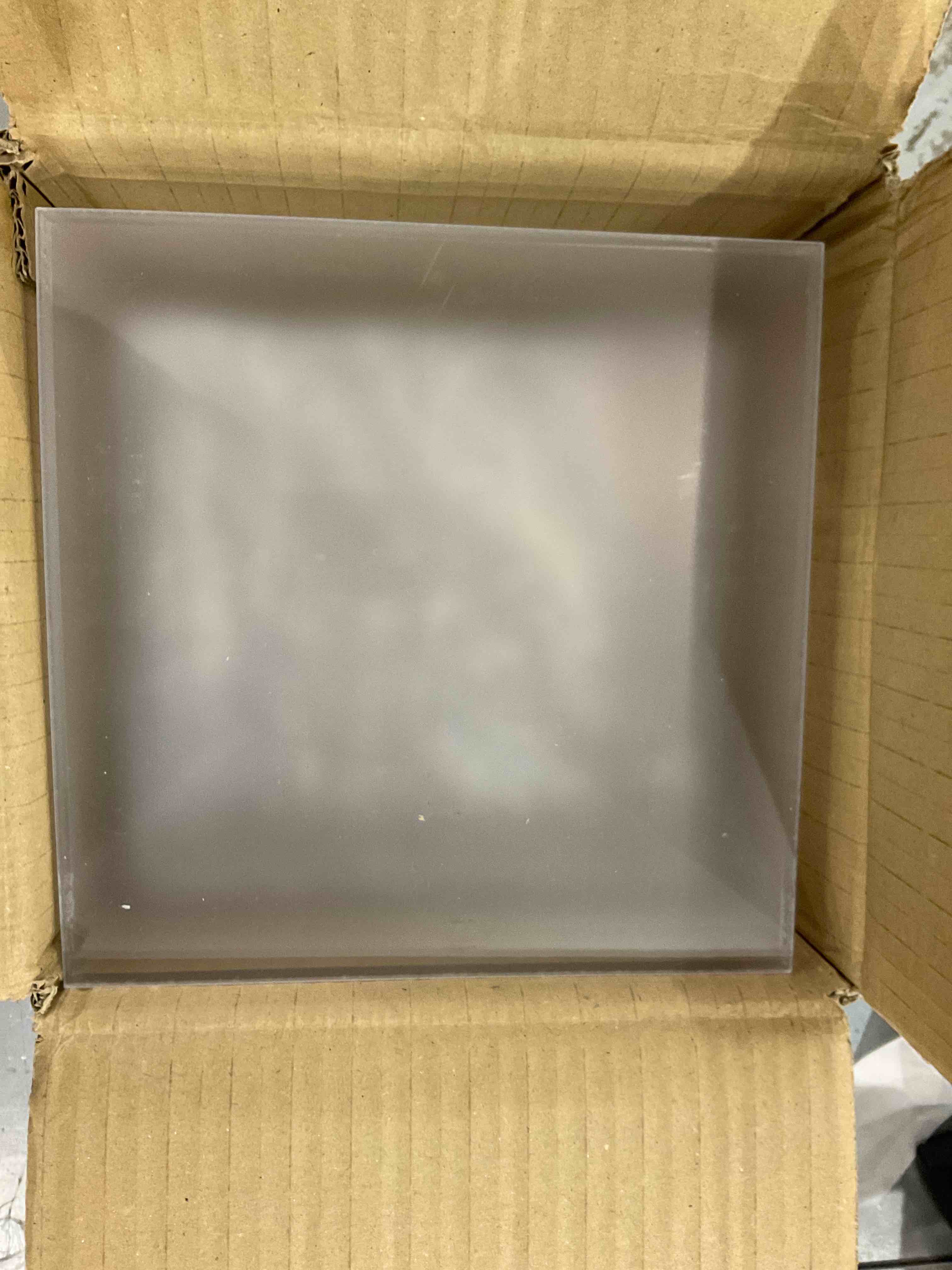 https://s3.amazonaws.com/lotting-images-prod/bidfta/EXS00322143_1688729137575.jpeg