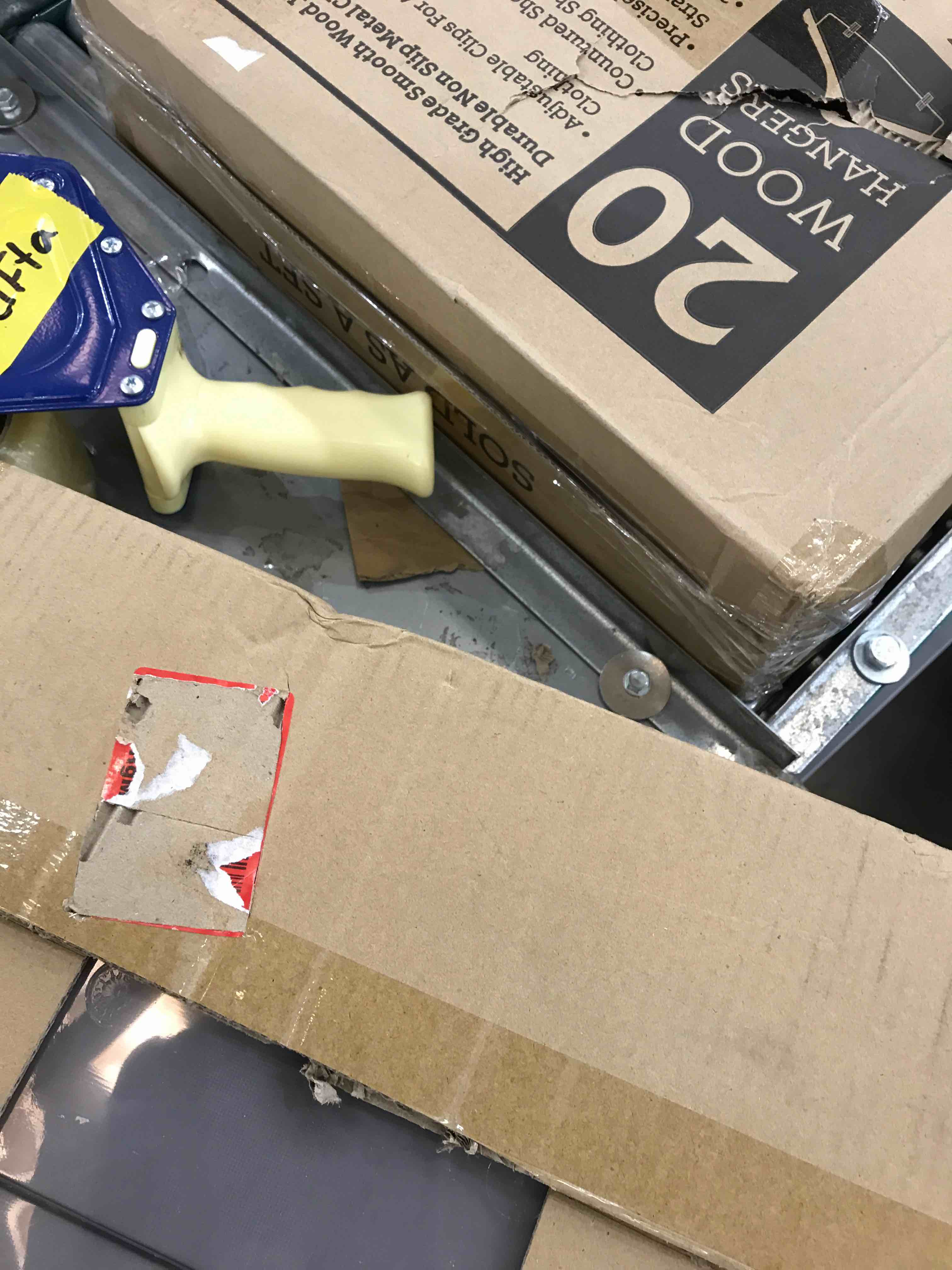 https://s3.amazonaws.com/lotting-images-prod/bidfta/EXS00322962_1689173053134.jpeg