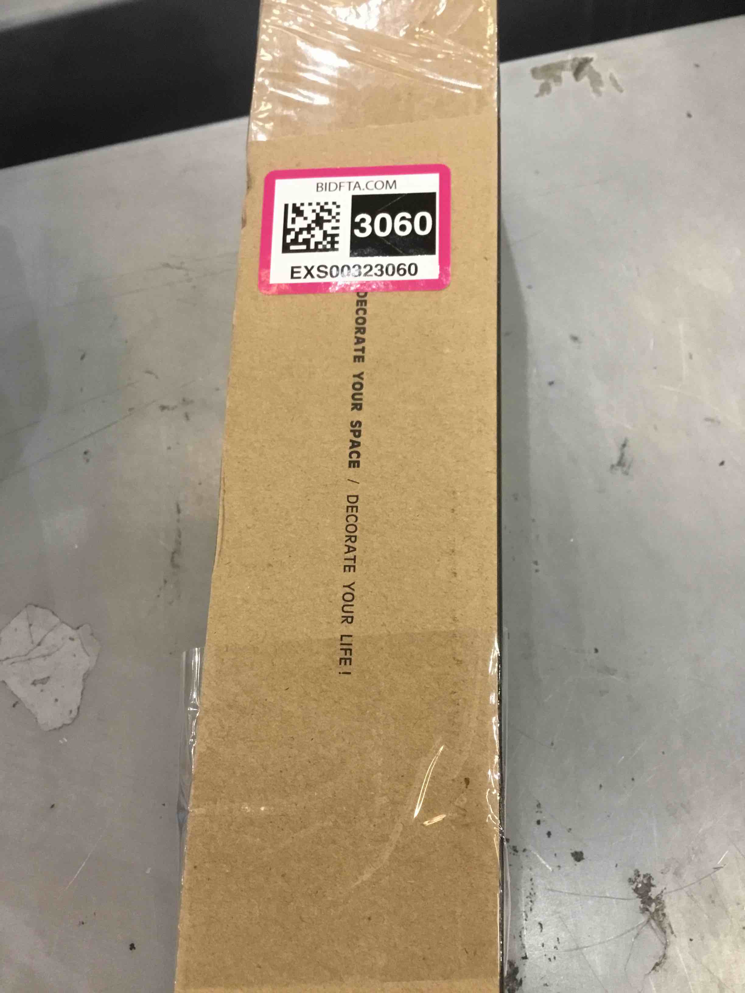 https://s3.amazonaws.com/lotting-images-prod/bidfta/EXS00323060_1688661548222.jpeg