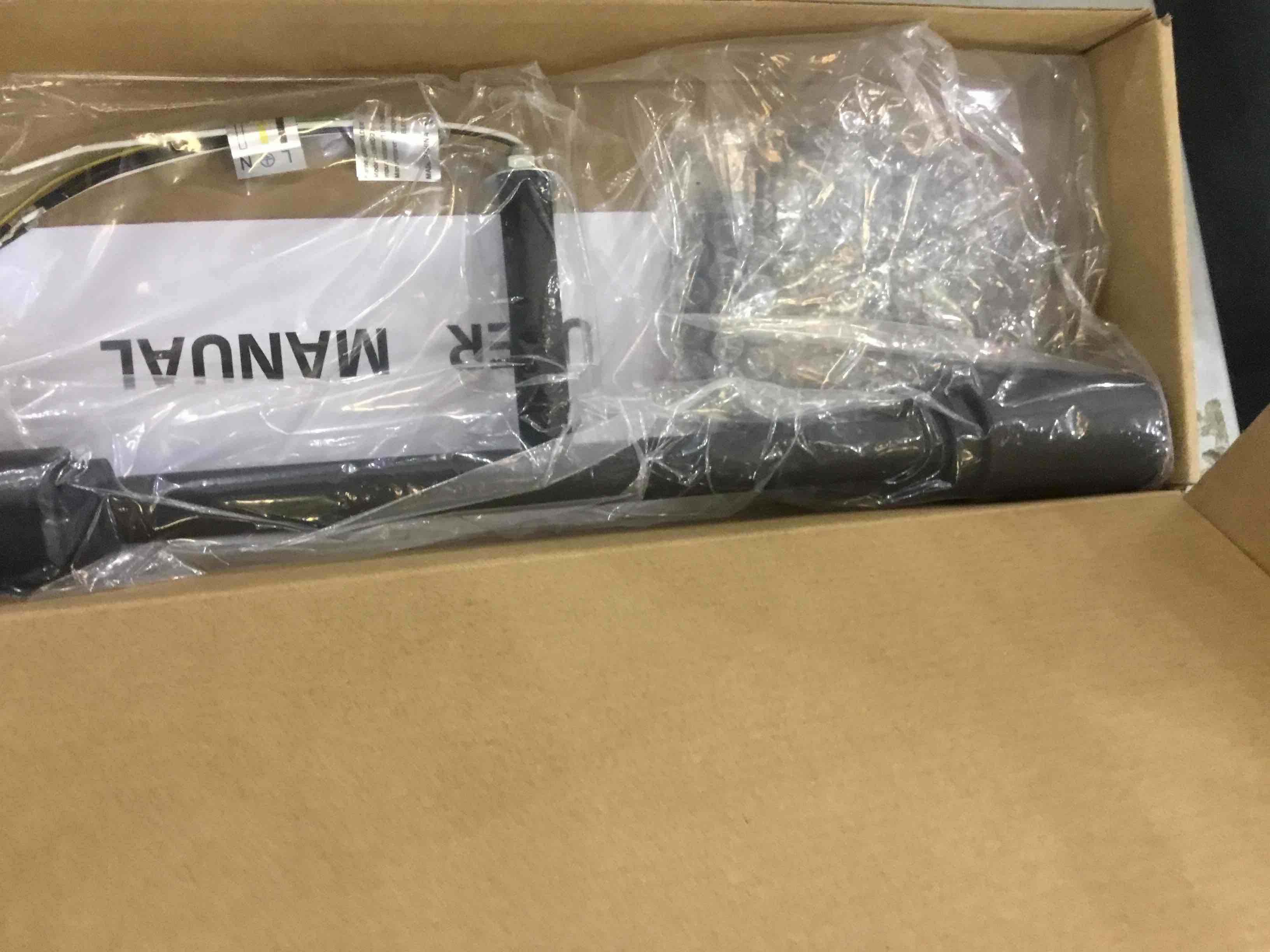 https://s3.amazonaws.com/lotting-images-prod/bidfta/EXS00323060_1688661600251.jpeg