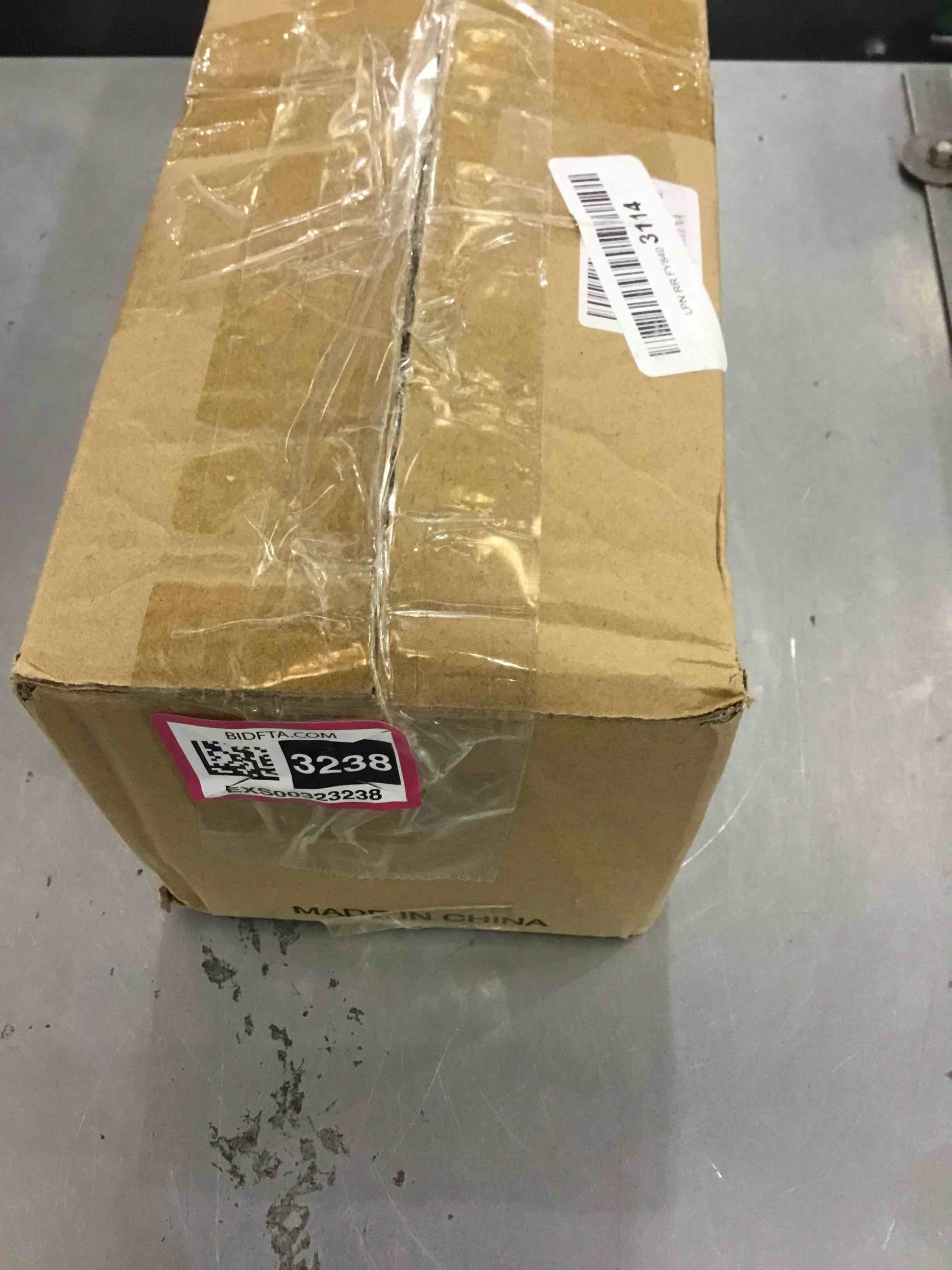 https://s3.amazonaws.com/lotting-images-prod/bidfta/EXS00323238_1688751104815.jpeg