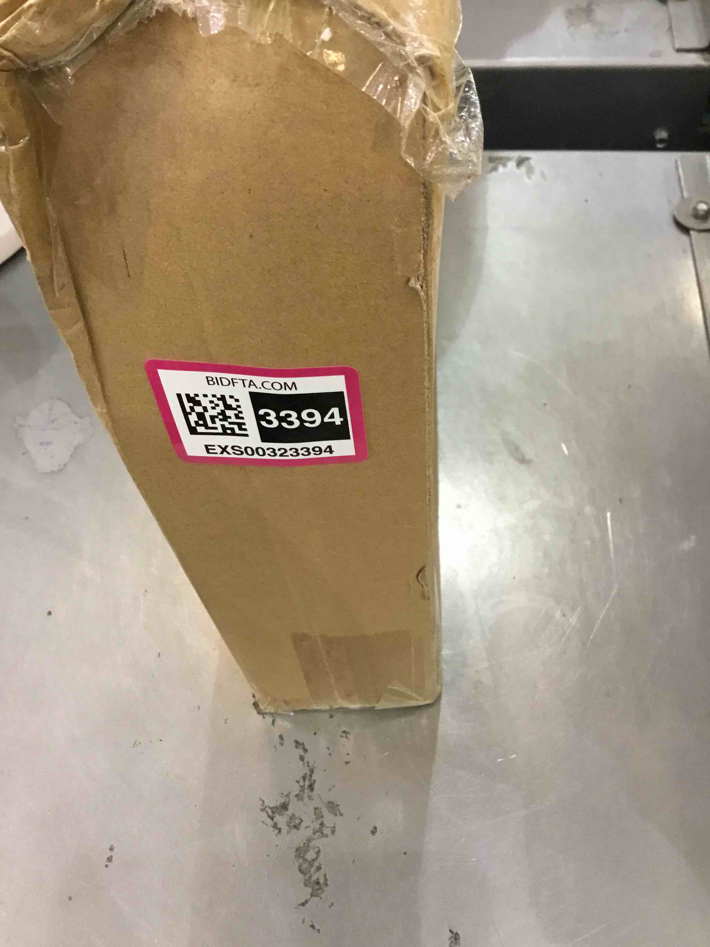 https://s3.amazonaws.com/lotting-images-prod/bidfta/EXS00323394_1689000109114.jpeg