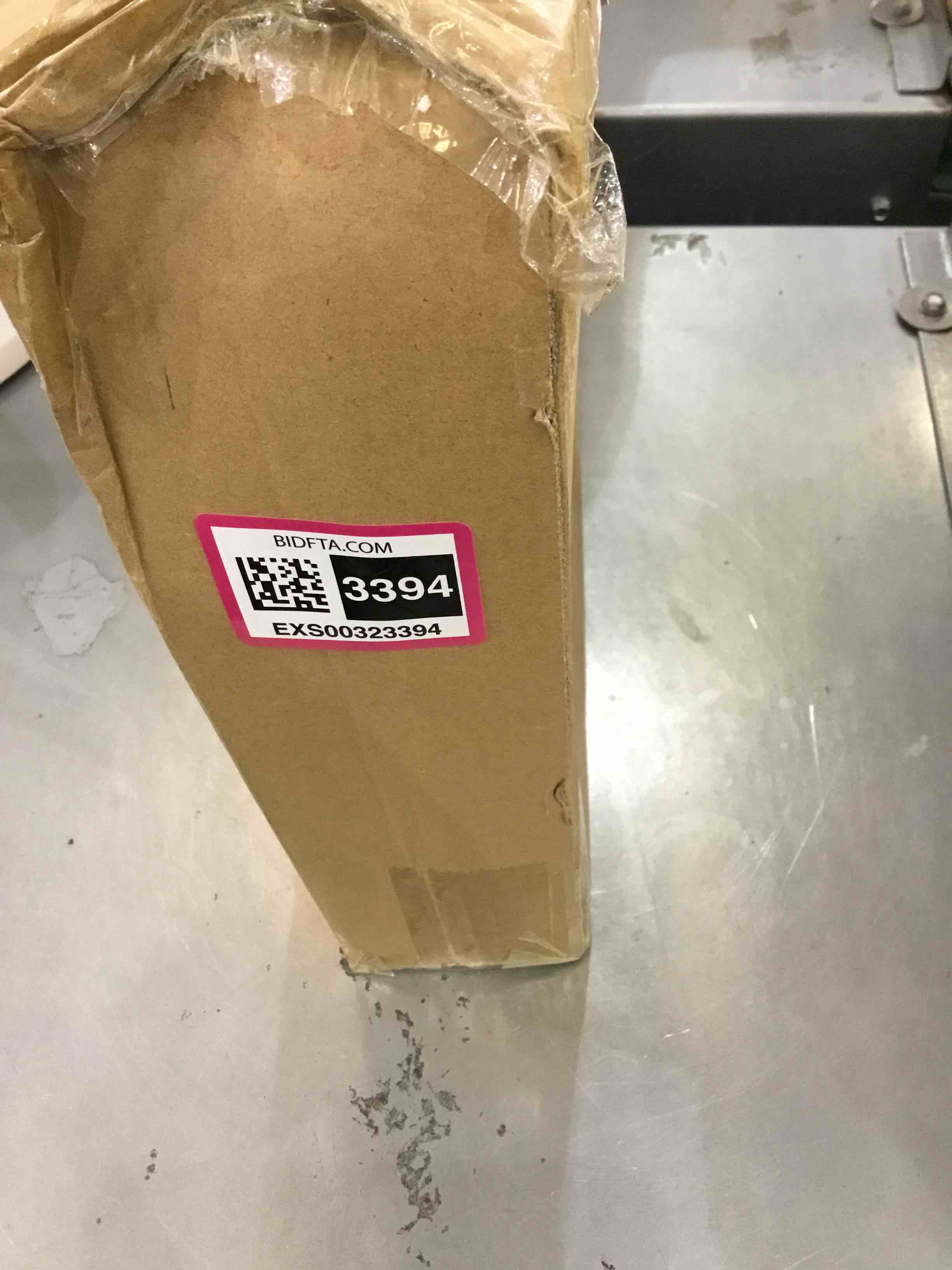 https://s3.amazonaws.com/lotting-images-prod/bidfta/EXS00323394_1689000111024.jpeg