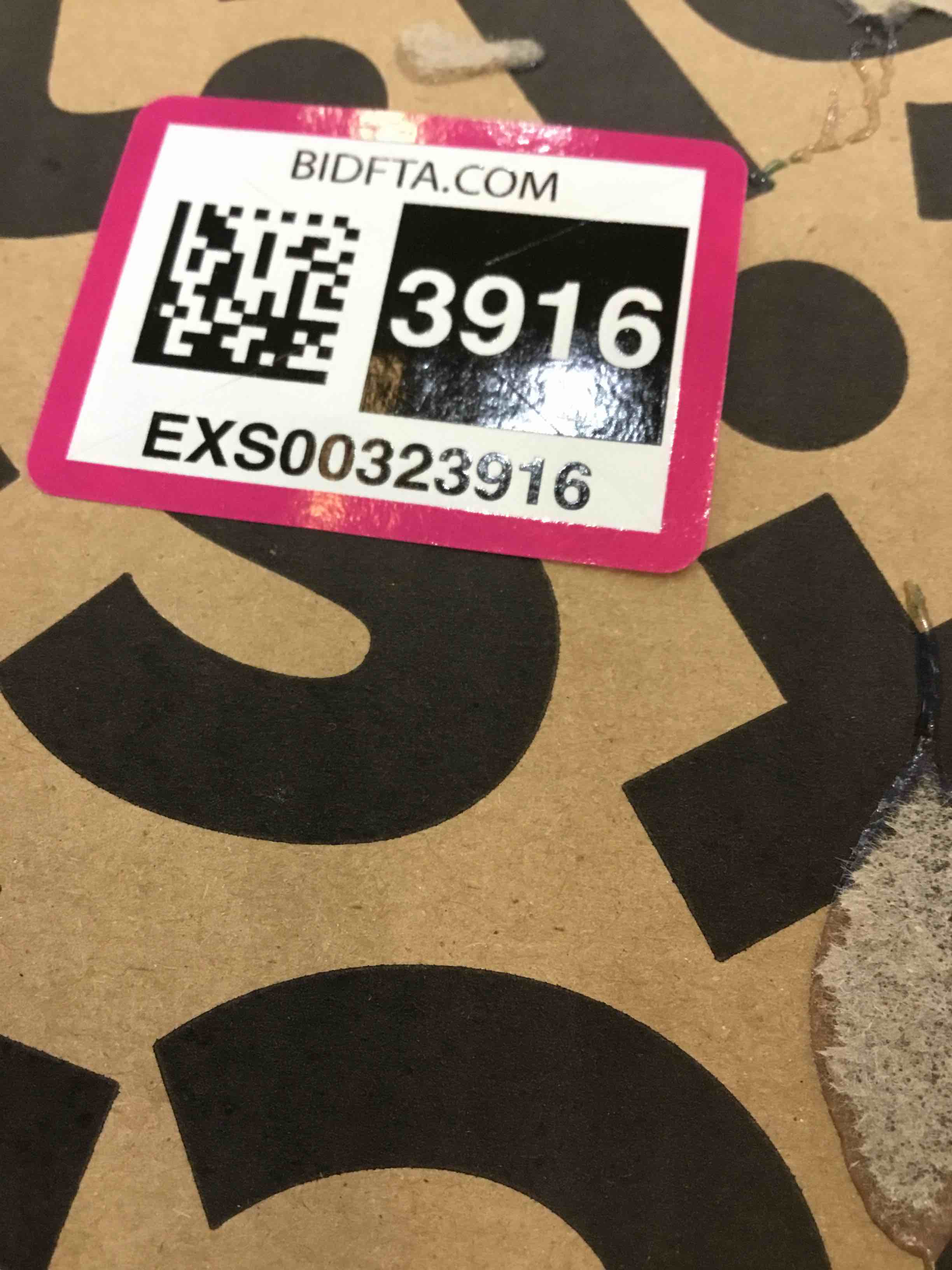 https://s3.amazonaws.com/lotting-images-prod/bidfta/EXS00323916_1689181487152.jpeg