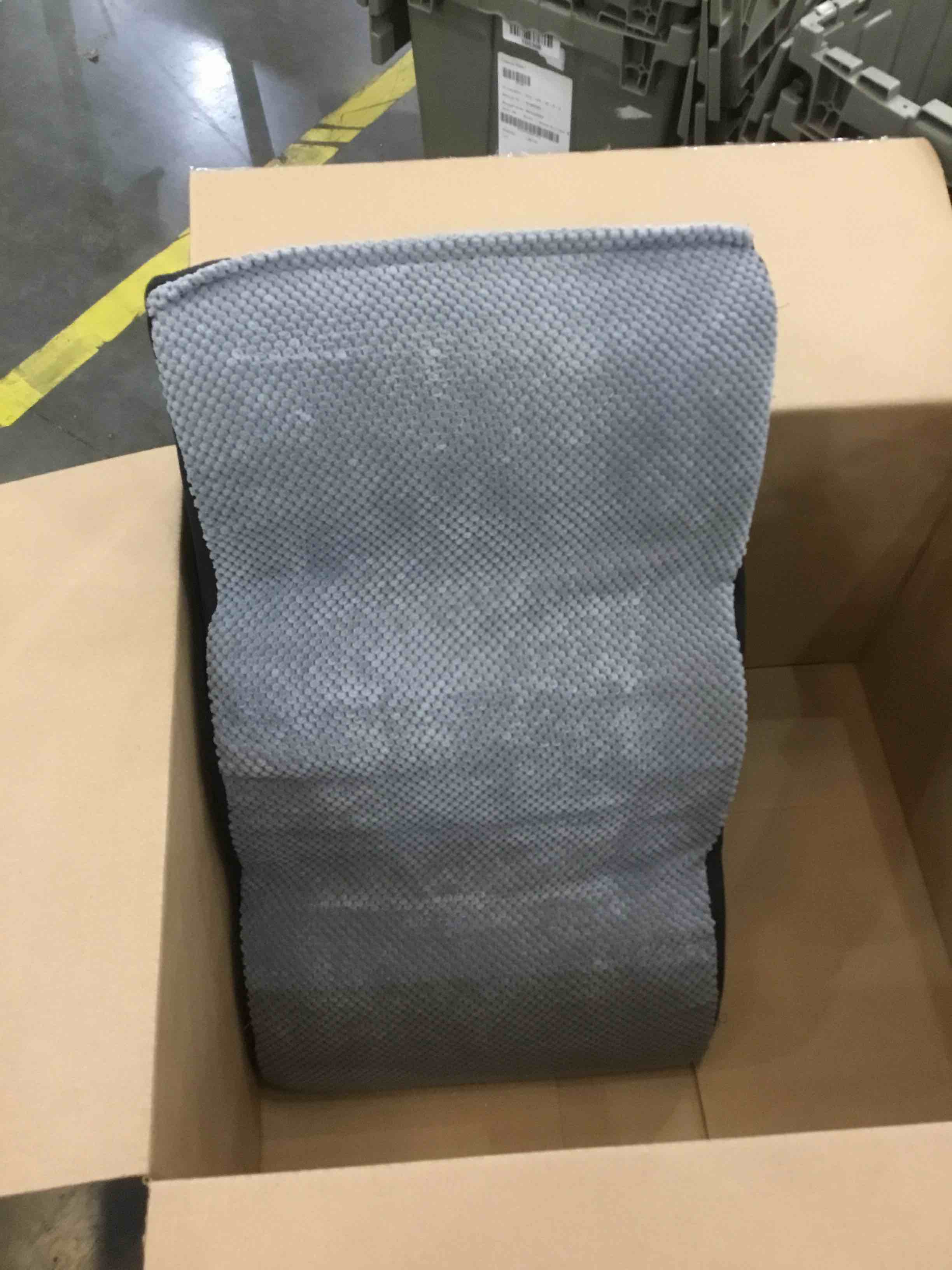 https://s3.amazonaws.com/lotting-images-prod/bidfta/EXS00324275_1690475637502.jpeg