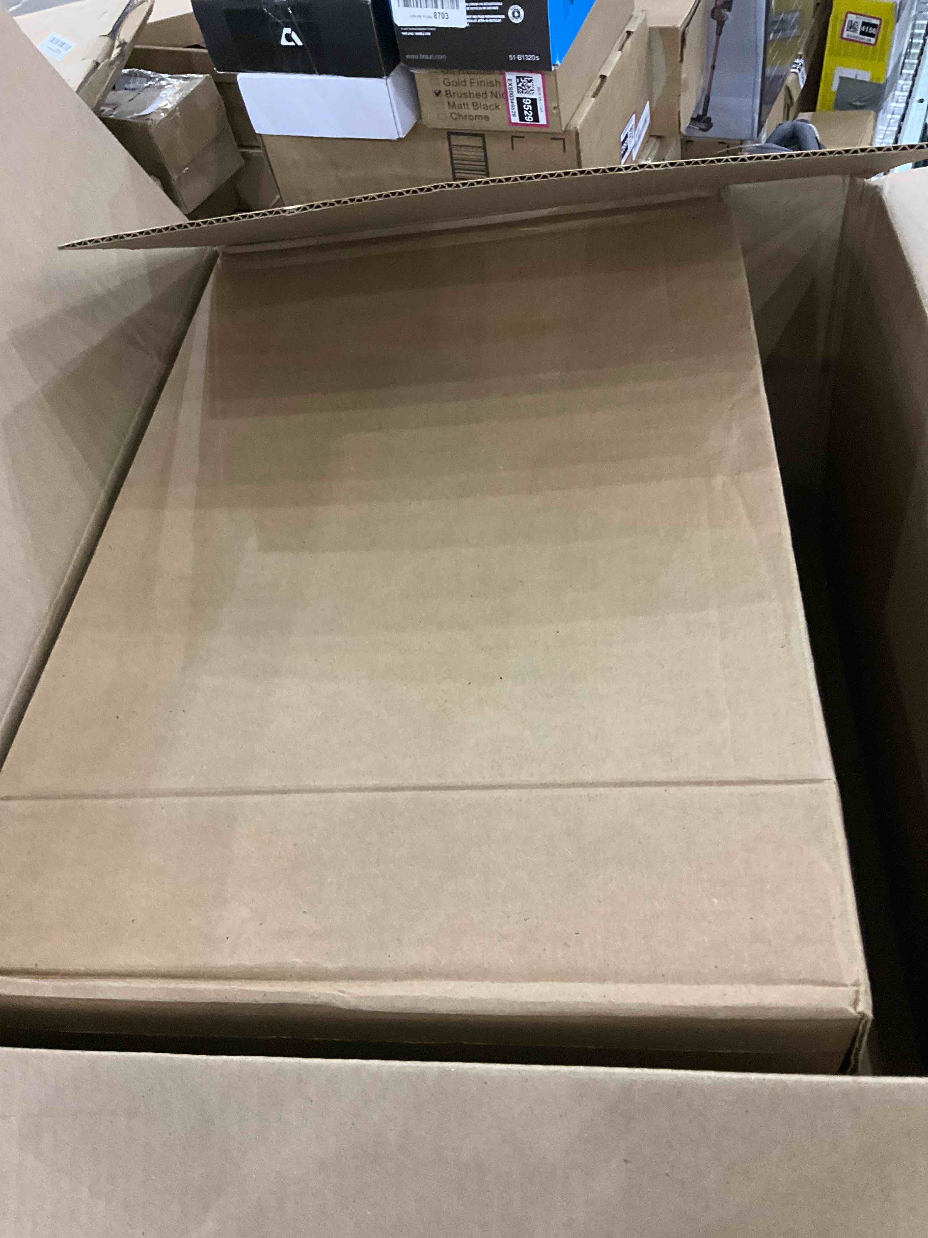 https://s3.amazonaws.com/lotting-images-prod/bidfta/EXS00325771_1690543954013.jpeg