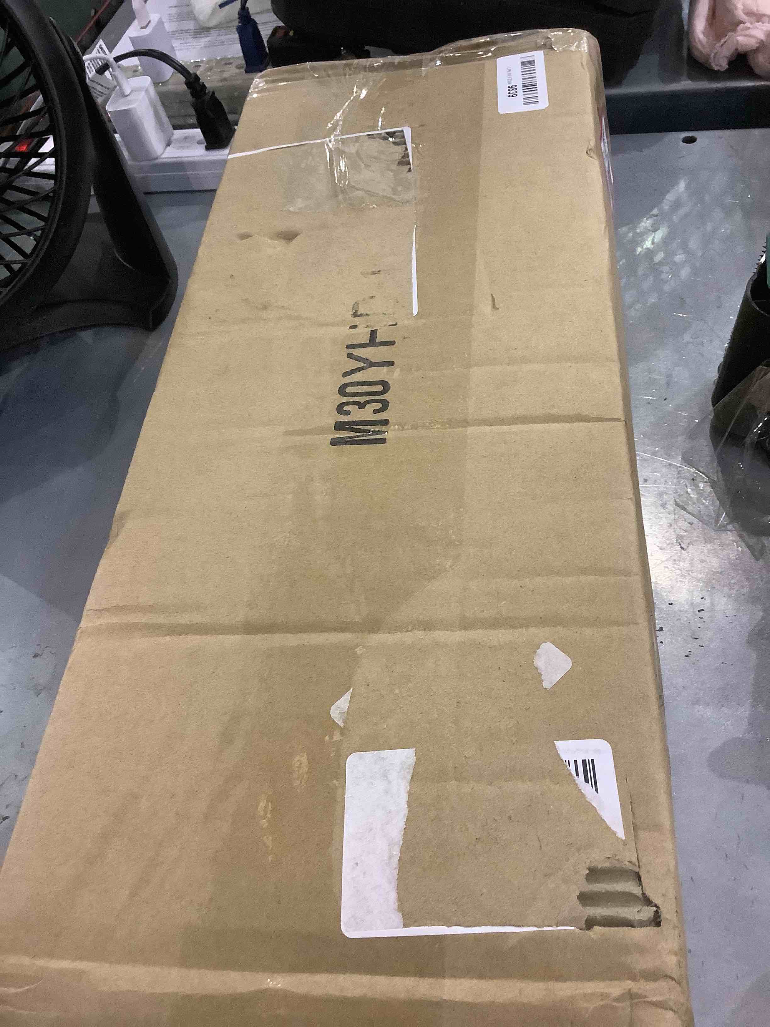 https://s3.amazonaws.com/lotting-images-prod/bidfta/EXS00326268_1688730363249.jpeg