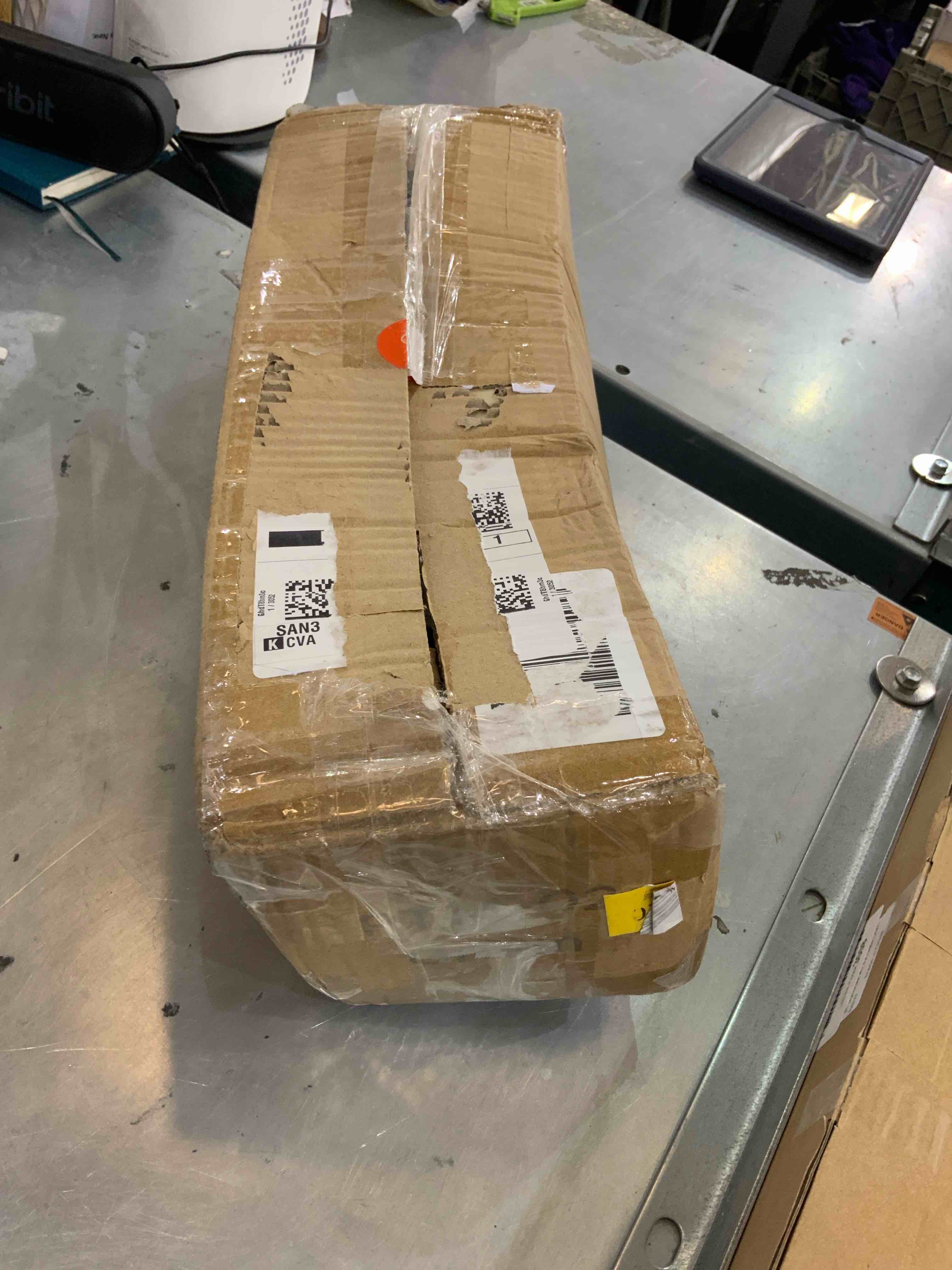 https://s3.amazonaws.com/lotting-images-prod/bidfta/EXS00326507_1688133608984.jpeg