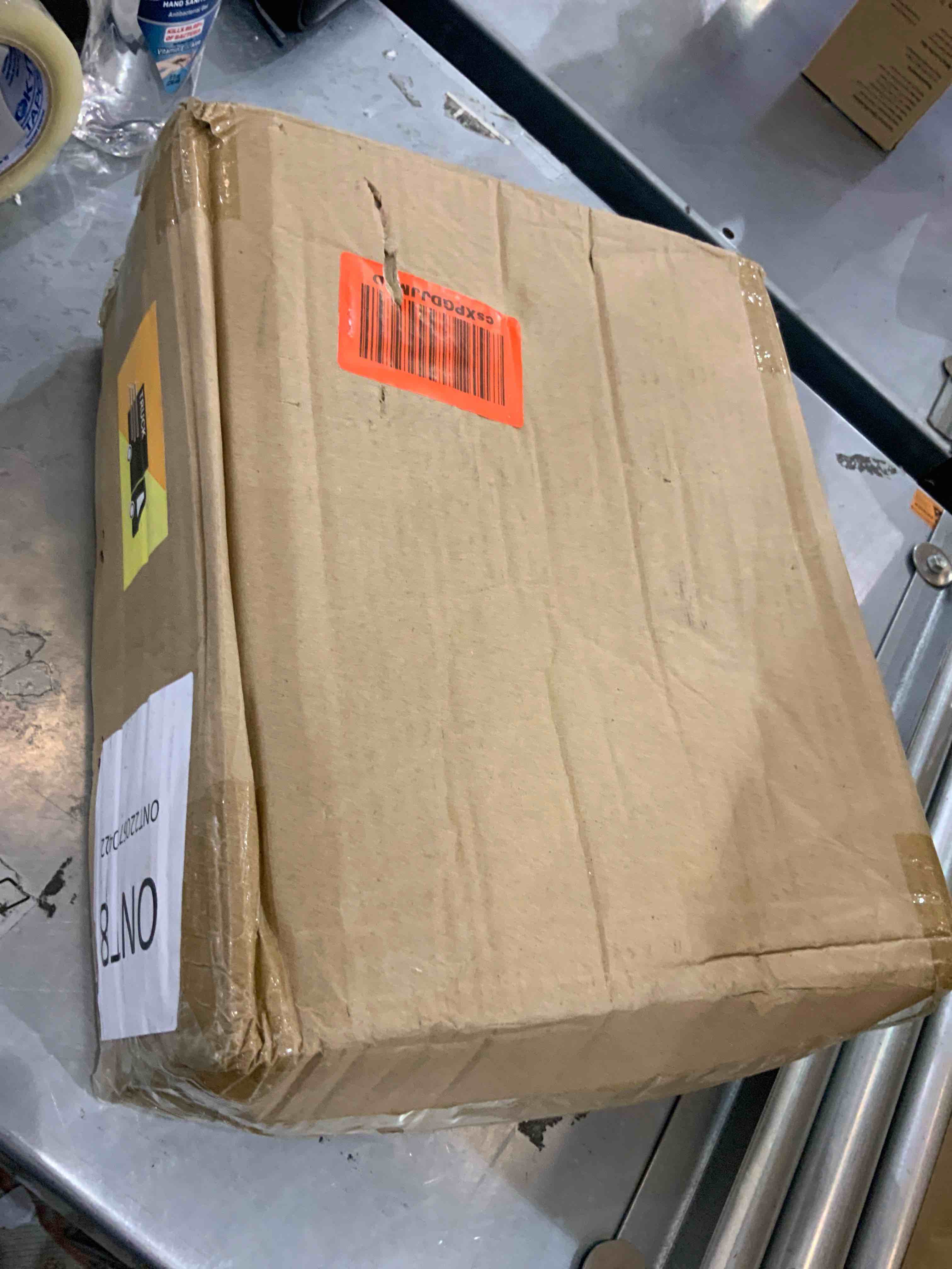 https://s3.amazonaws.com/lotting-images-prod/bidfta/EXS00326583_1688144480617.jpeg