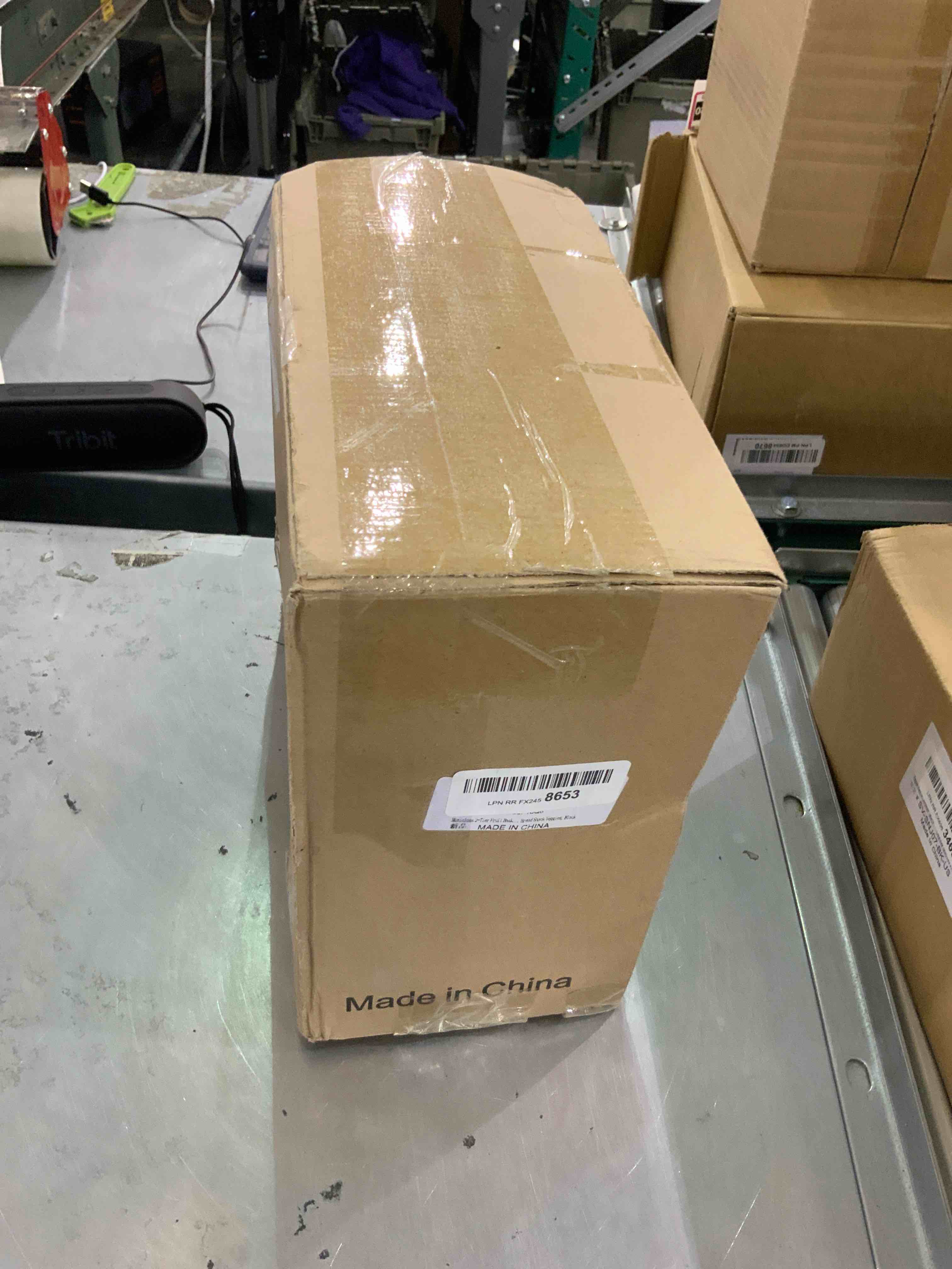 https://s3.amazonaws.com/lotting-images-prod/bidfta/EXS00326650_1688556709356.jpeg