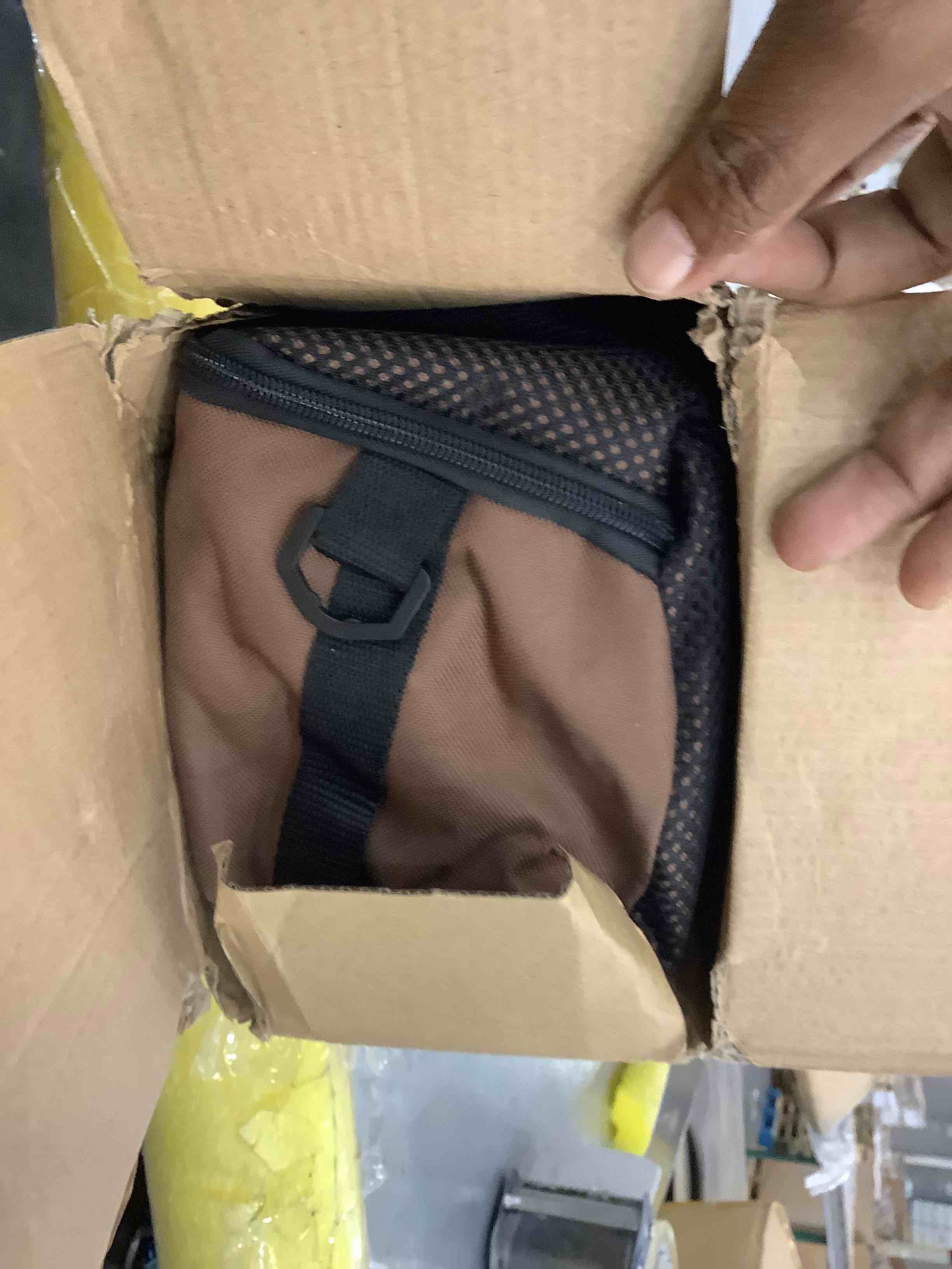https://s3.amazonaws.com/lotting-images-prod/bidfta/EXS00327468_1689613518324.jpeg