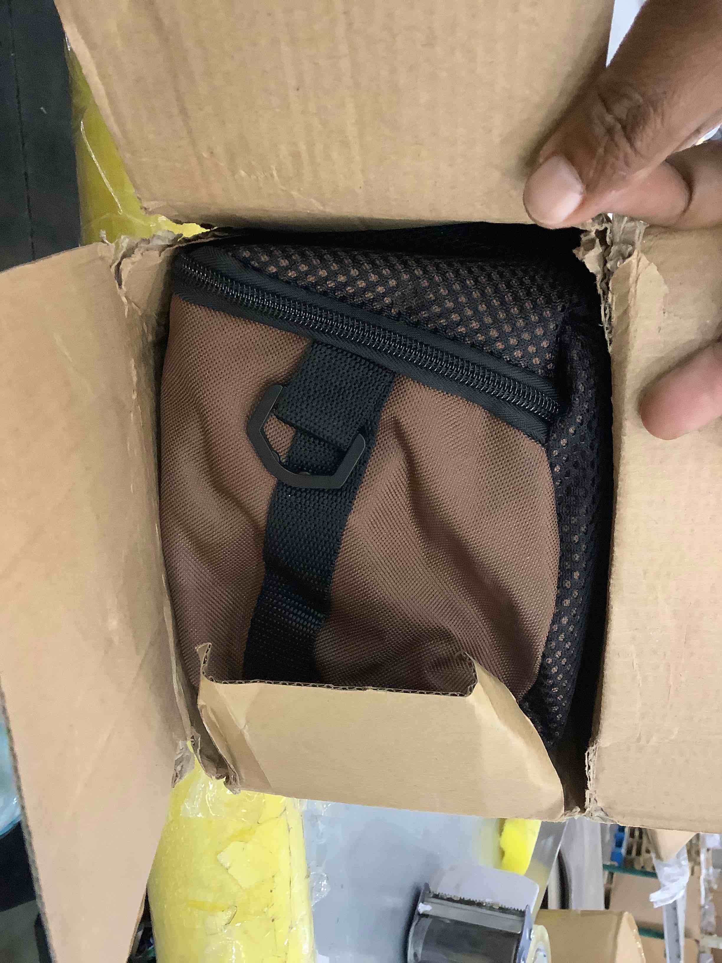 https://s3.amazonaws.com/lotting-images-prod/bidfta/EXS00327468_1689613519333.jpeg