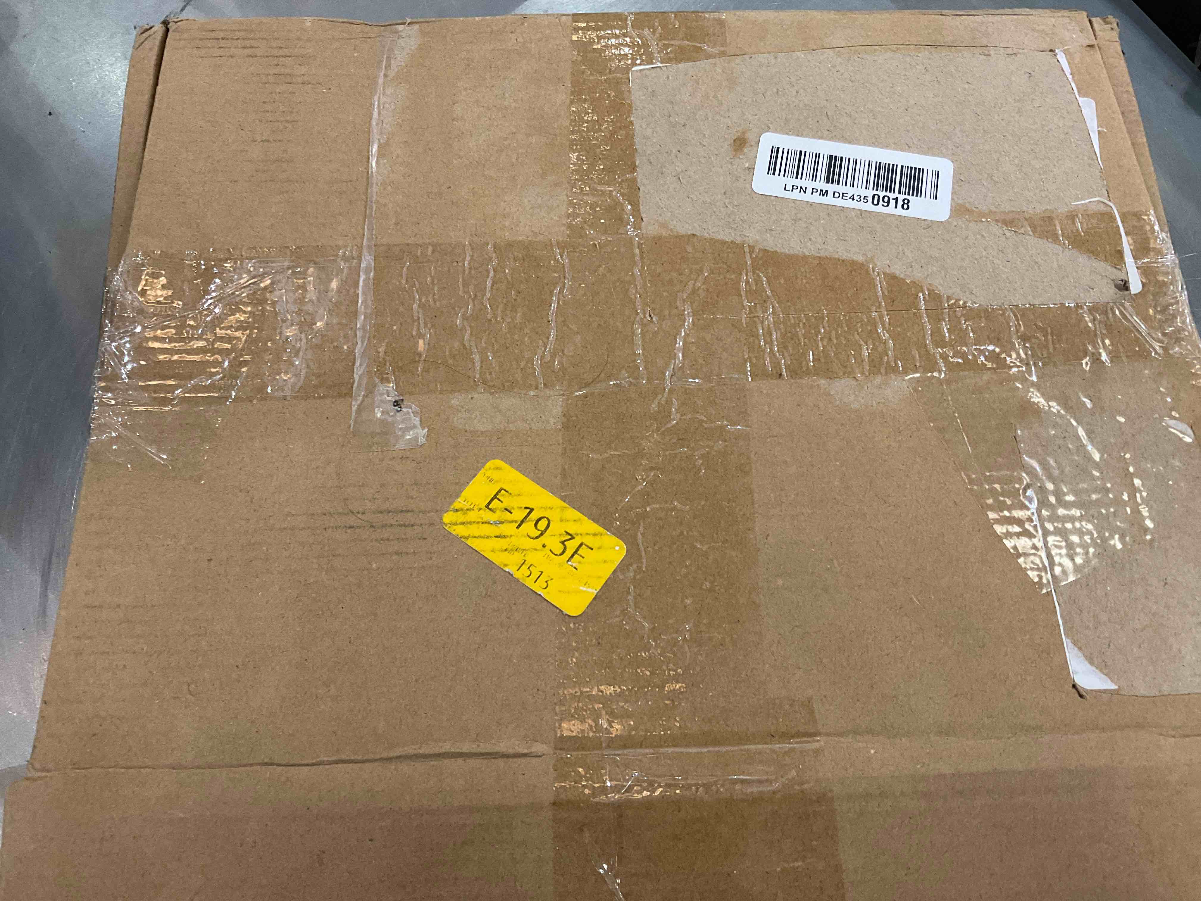 https://s3.amazonaws.com/lotting-images-prod/bidfta/EXS00327596_1688752602572.jpeg