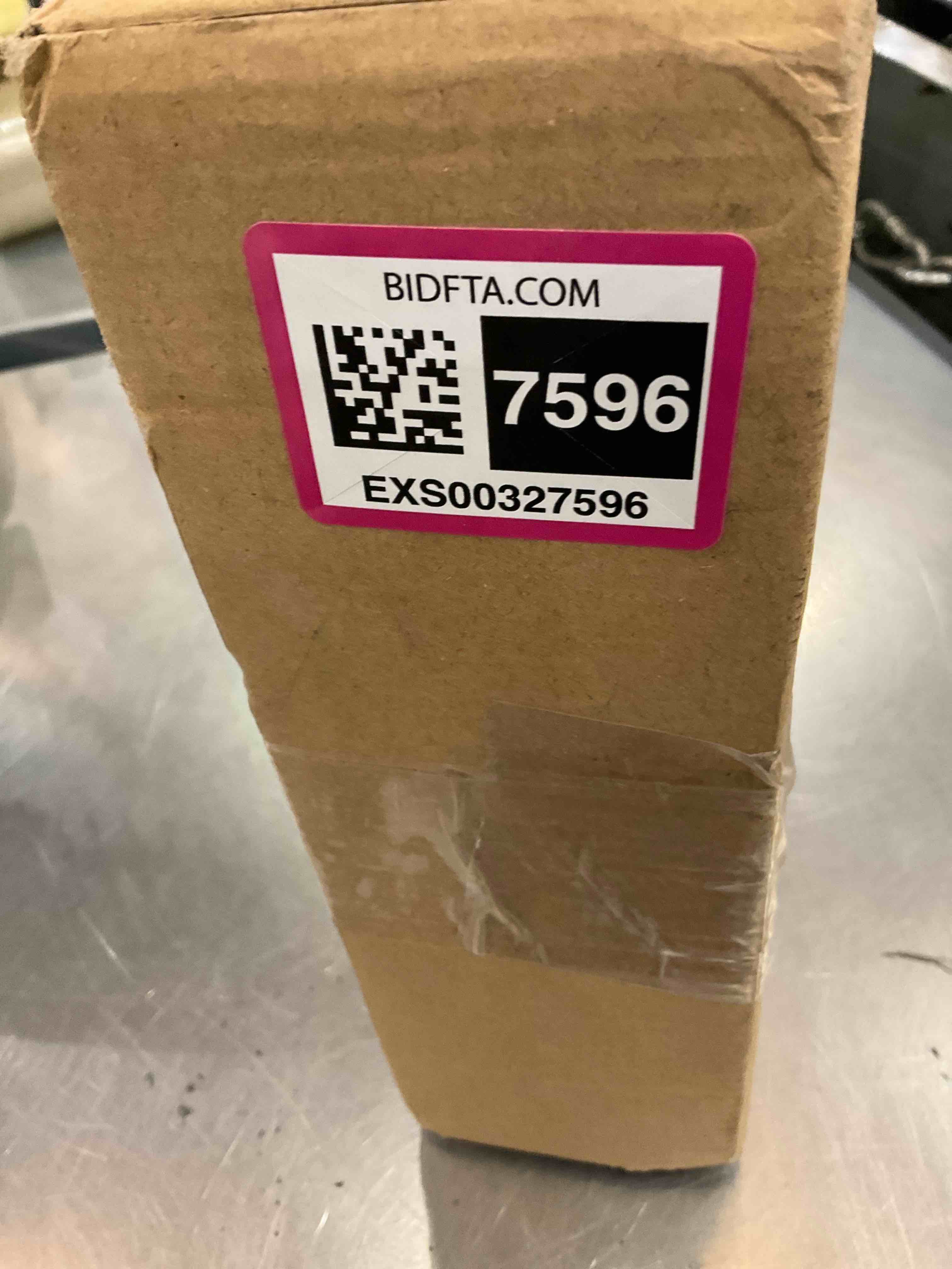 https://s3.amazonaws.com/lotting-images-prod/bidfta/EXS00327596_1688752635465.jpeg