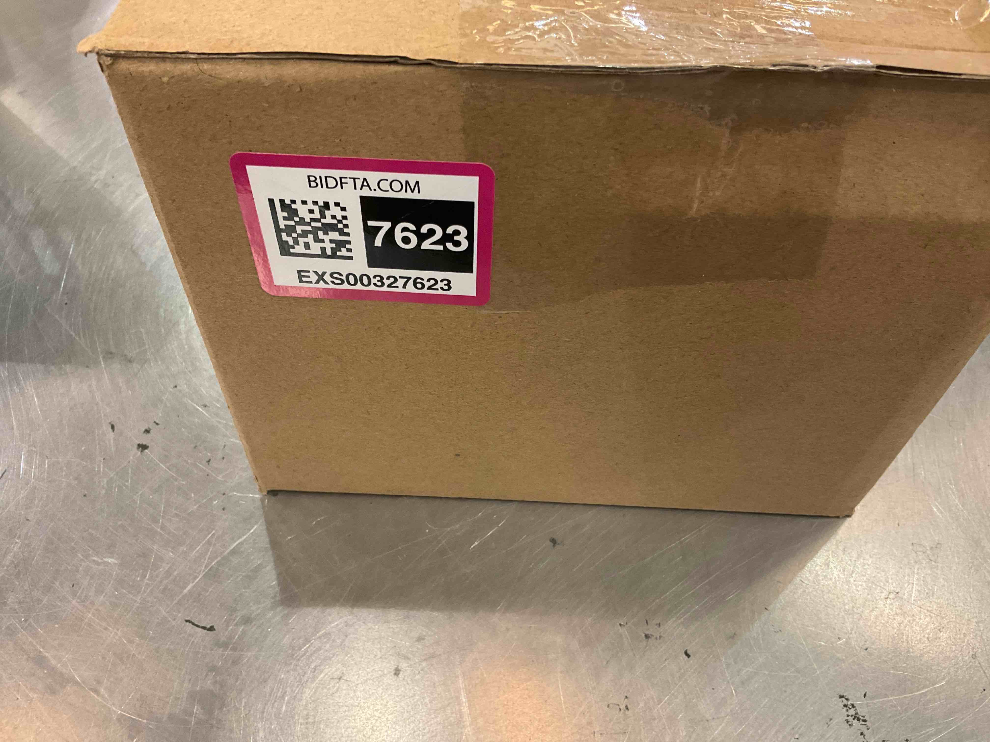 https://s3.amazonaws.com/lotting-images-prod/bidfta/EXS00327623_1688757853084.jpeg