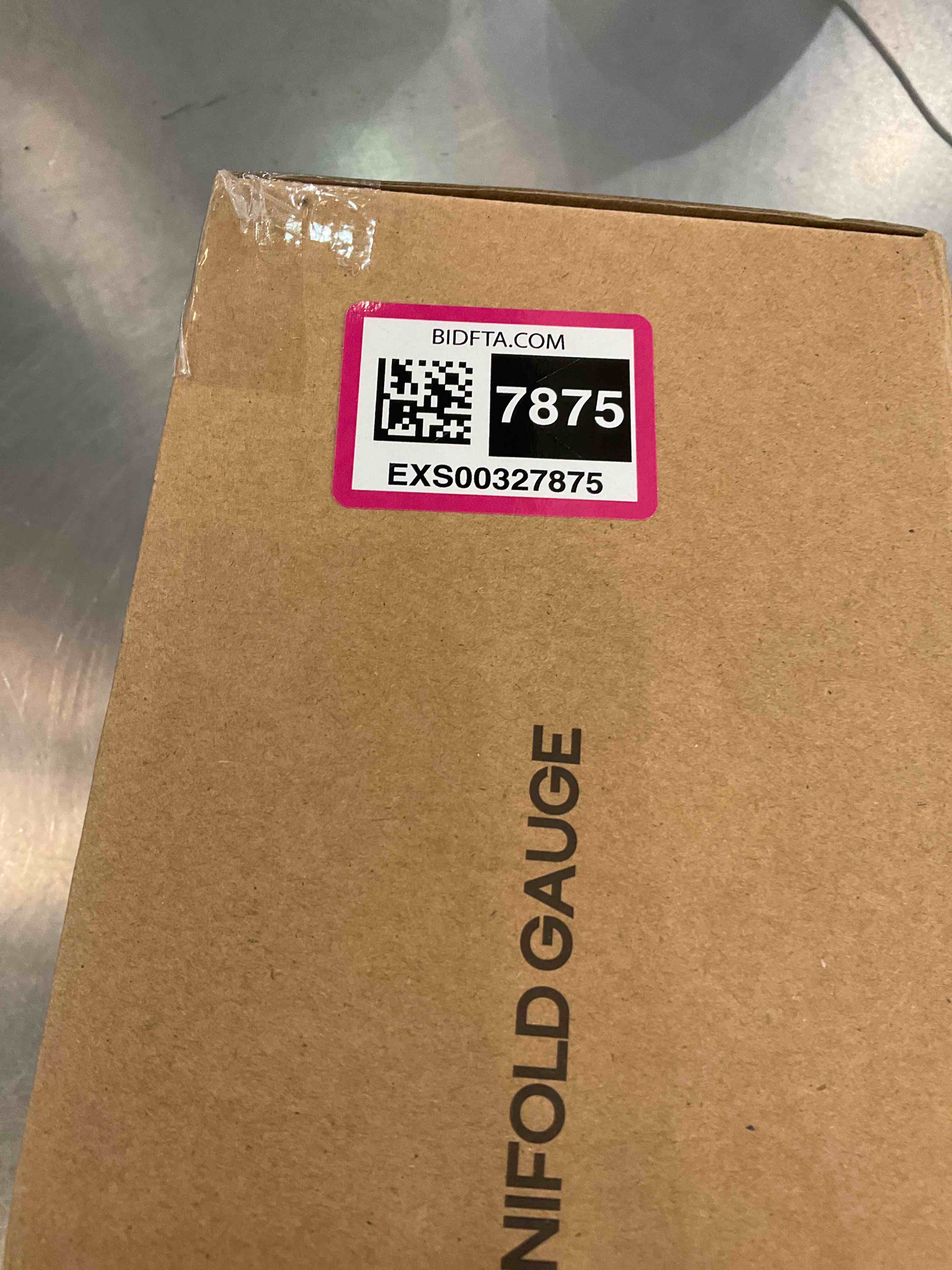 https://s3.amazonaws.com/lotting-images-prod/bidfta/EXS00327875_1689088705423.jpeg