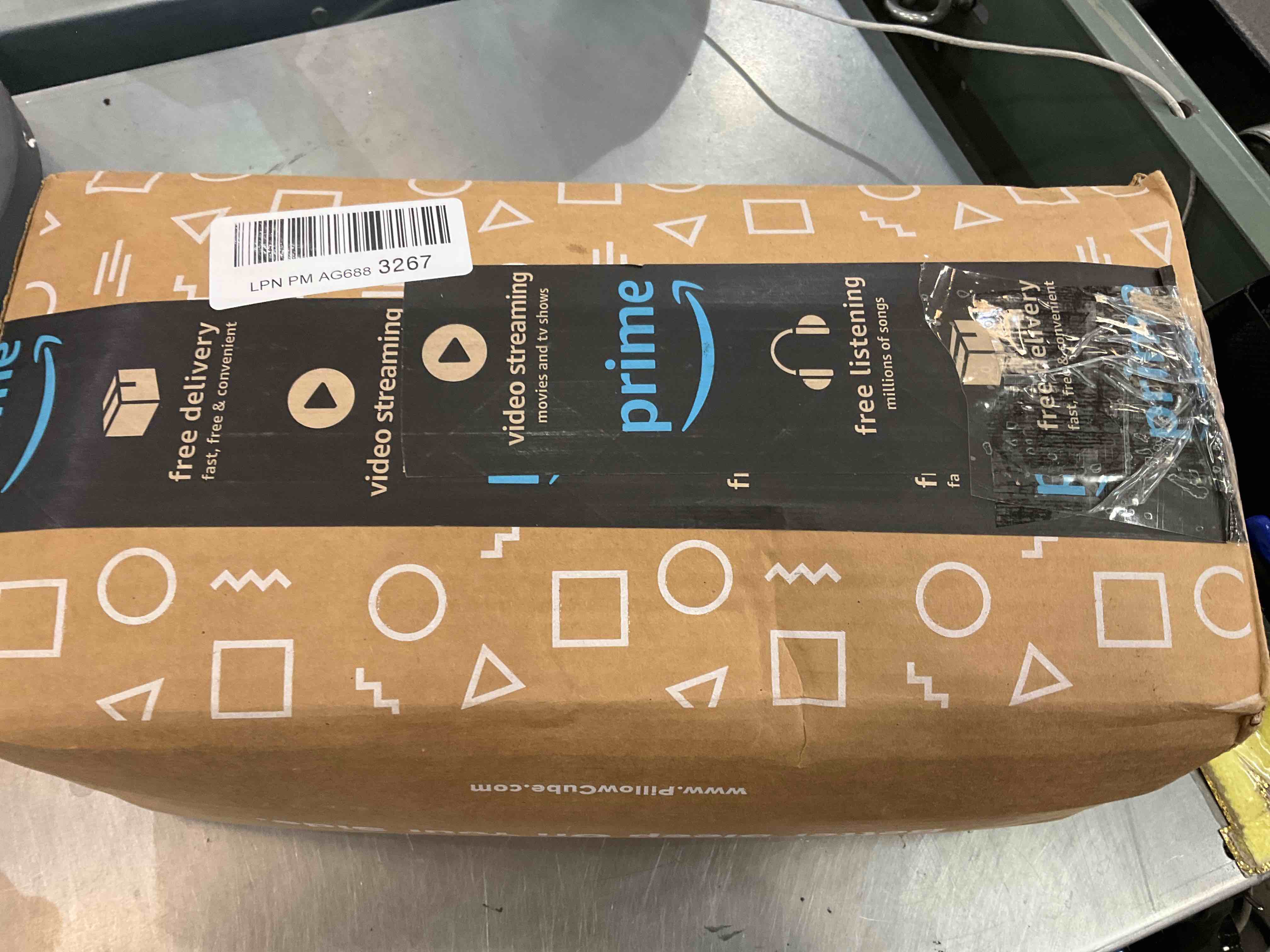 https://s3.amazonaws.com/lotting-images-prod/bidfta/EXS00327890_1689090989657.jpeg